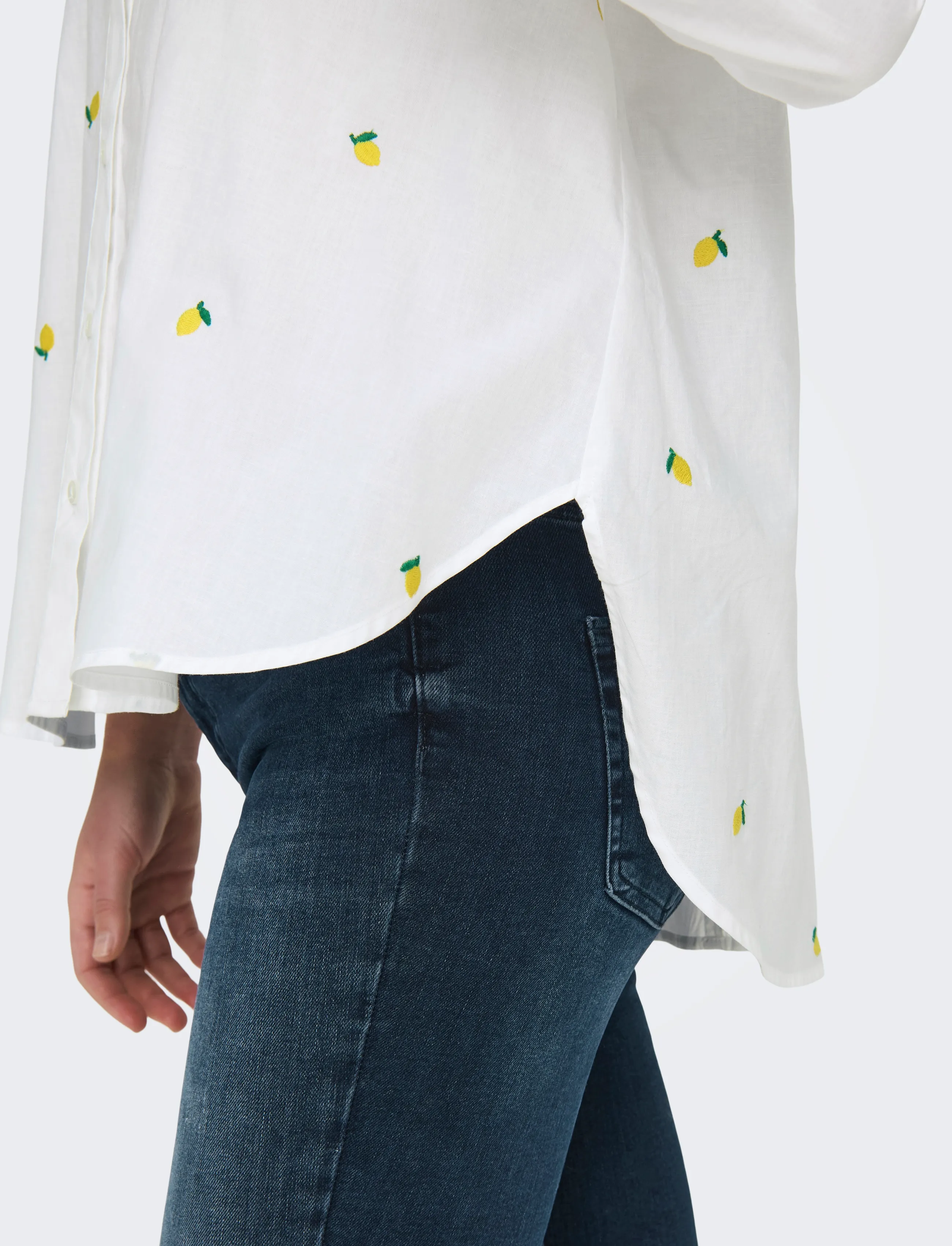 ONLY Onlnew Lina Grace Ls Emb Shirt Noos Wvn skjortor dam – bild 8