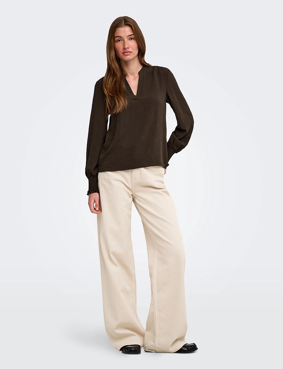 ONLY - ONLMETTE V-NECK LS SMOCK TOP NOOS WVN - pikkade varrukatega pluusid - coffee bean - 4