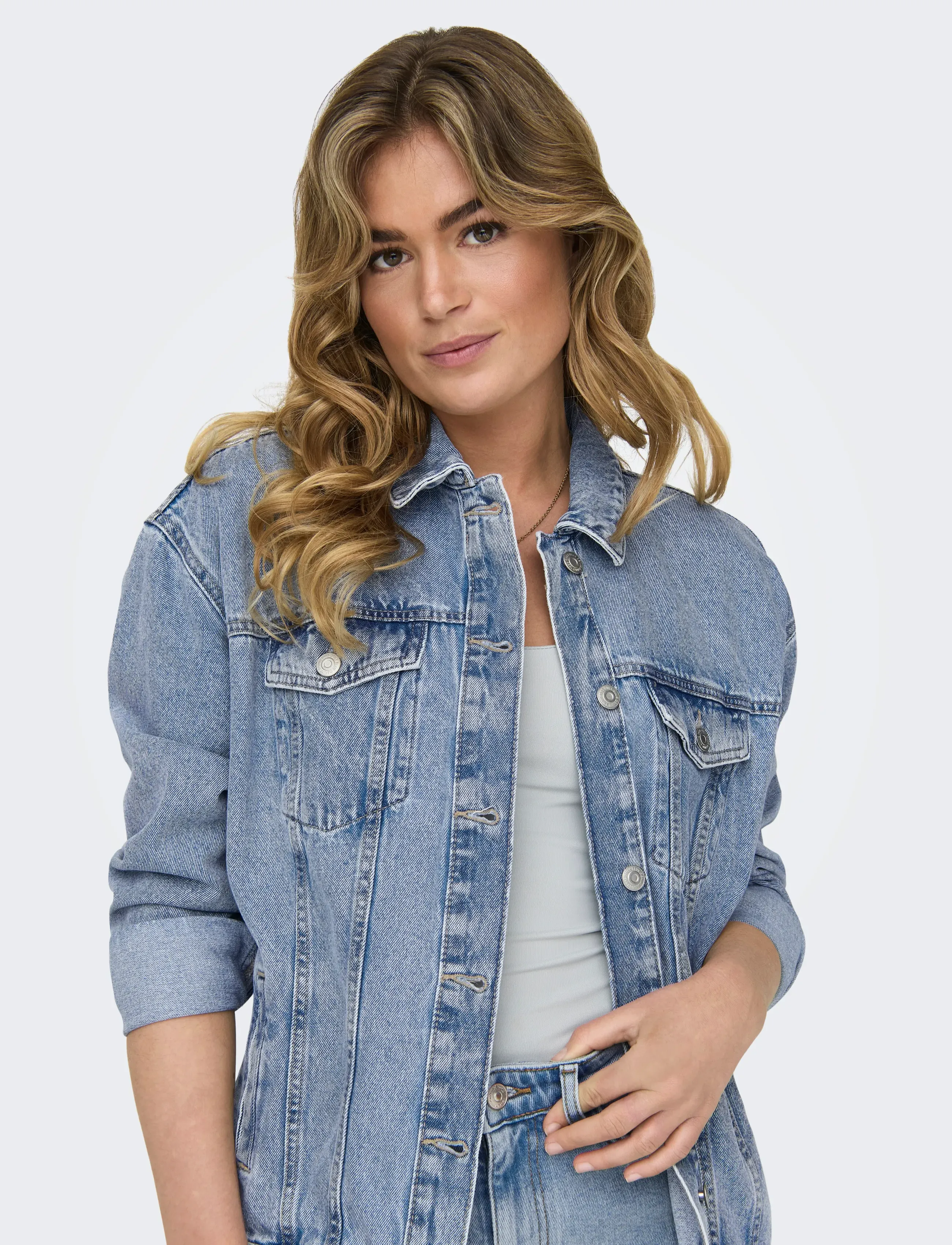 ONLY - ONLOCEAN L/S OVERSIZE JKT DNM NOOS - vestes de printemps - light blue denim - 5