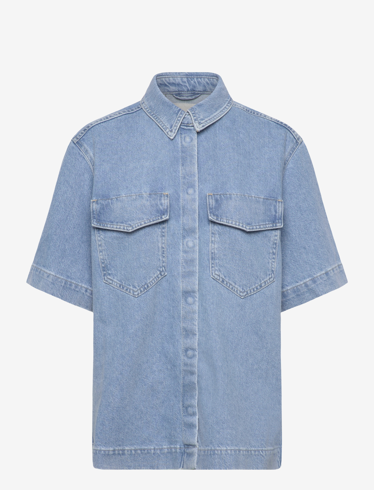 ONLY - ONLSOPHIE OVERSIZE S/S DNM SHIRT - denimskjorter - light blue denim - 0