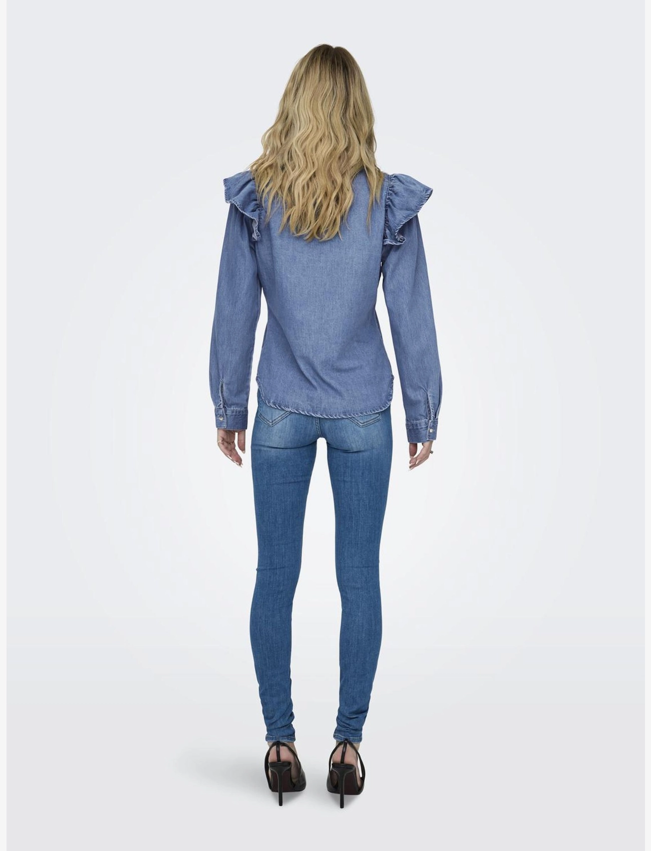 ONLY - ONLINDIGO LS FRILL DNM SHIRT QYT NOOS - jeanshemden - medium blue denim - 3