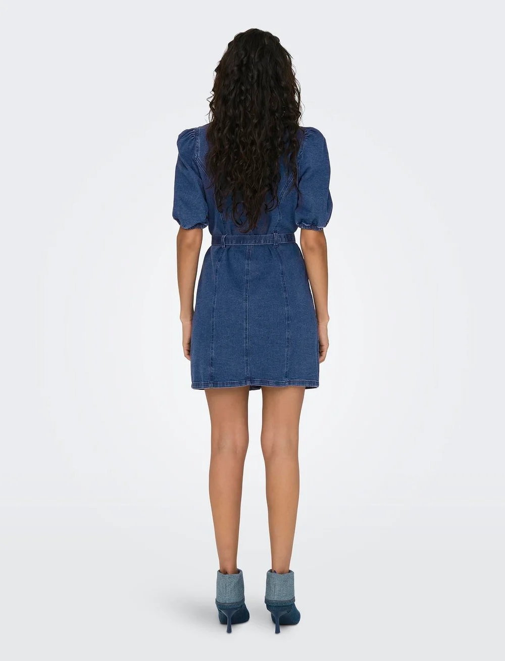 ONLY - ONLVIBBE SS BELT DNM DRESS NOOS - skjortklänningar - medium blue denim - 3