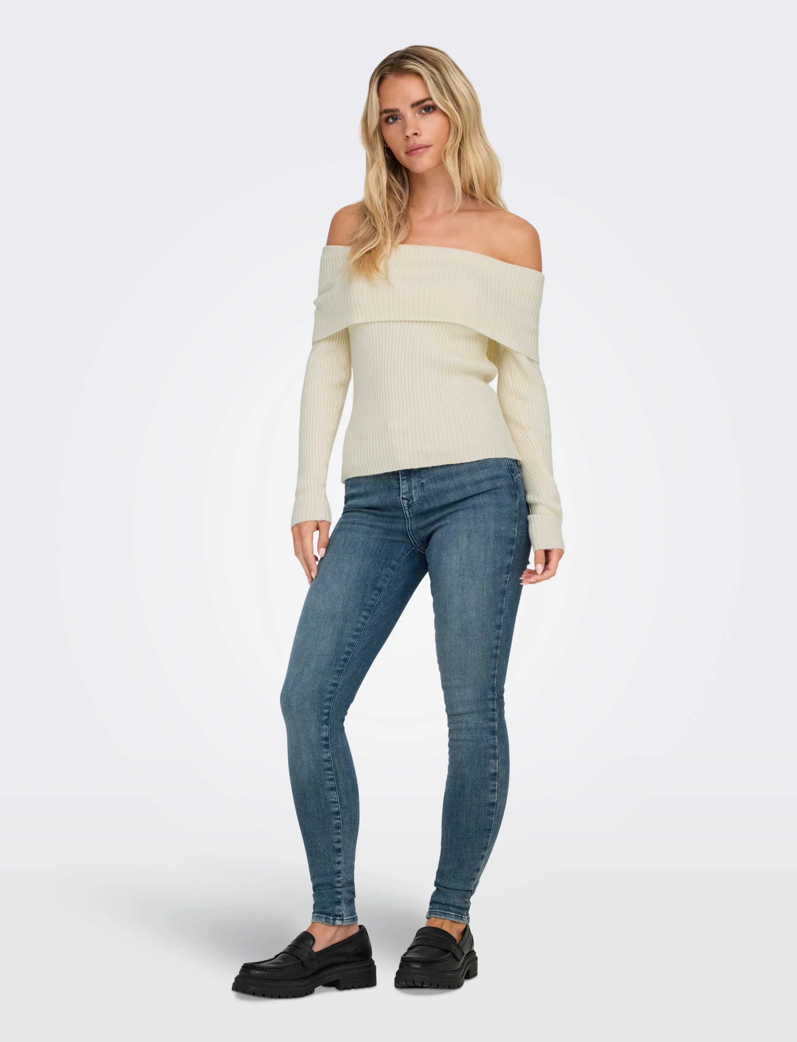 ONLY - ONLKATIA LS OFF SHOULDER KNT NOOS - stickade tröjor - whitecap gray - 4