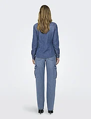 ONLY - ONLALEXA L/S DNM SHIRT ANA NOOS - džinsiniai marškiniai - medium blue denim - 3