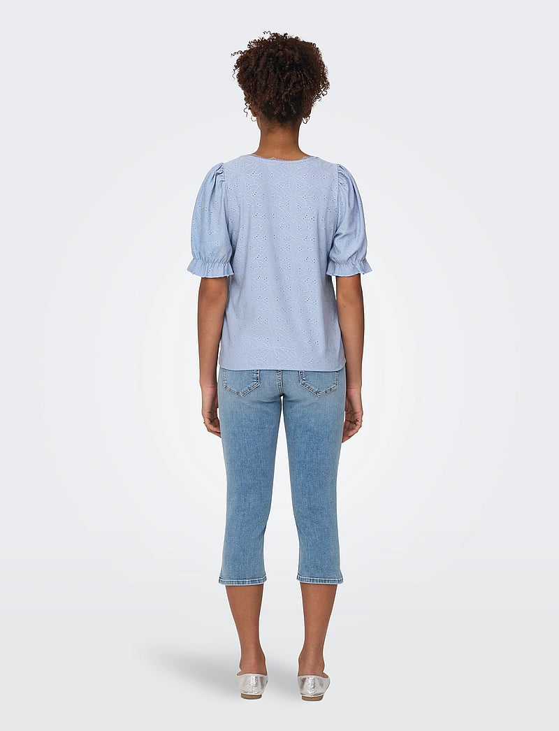 ONLY - ONLNEW SMILLA S/S PUFF TOP JRS - kurzämlige blusen - soft chambray - 3