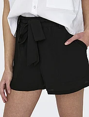 ONLY - ONLNOVA LIFE LUX TALIA HW SHORTS SOLID - casual shorts - black - 4
