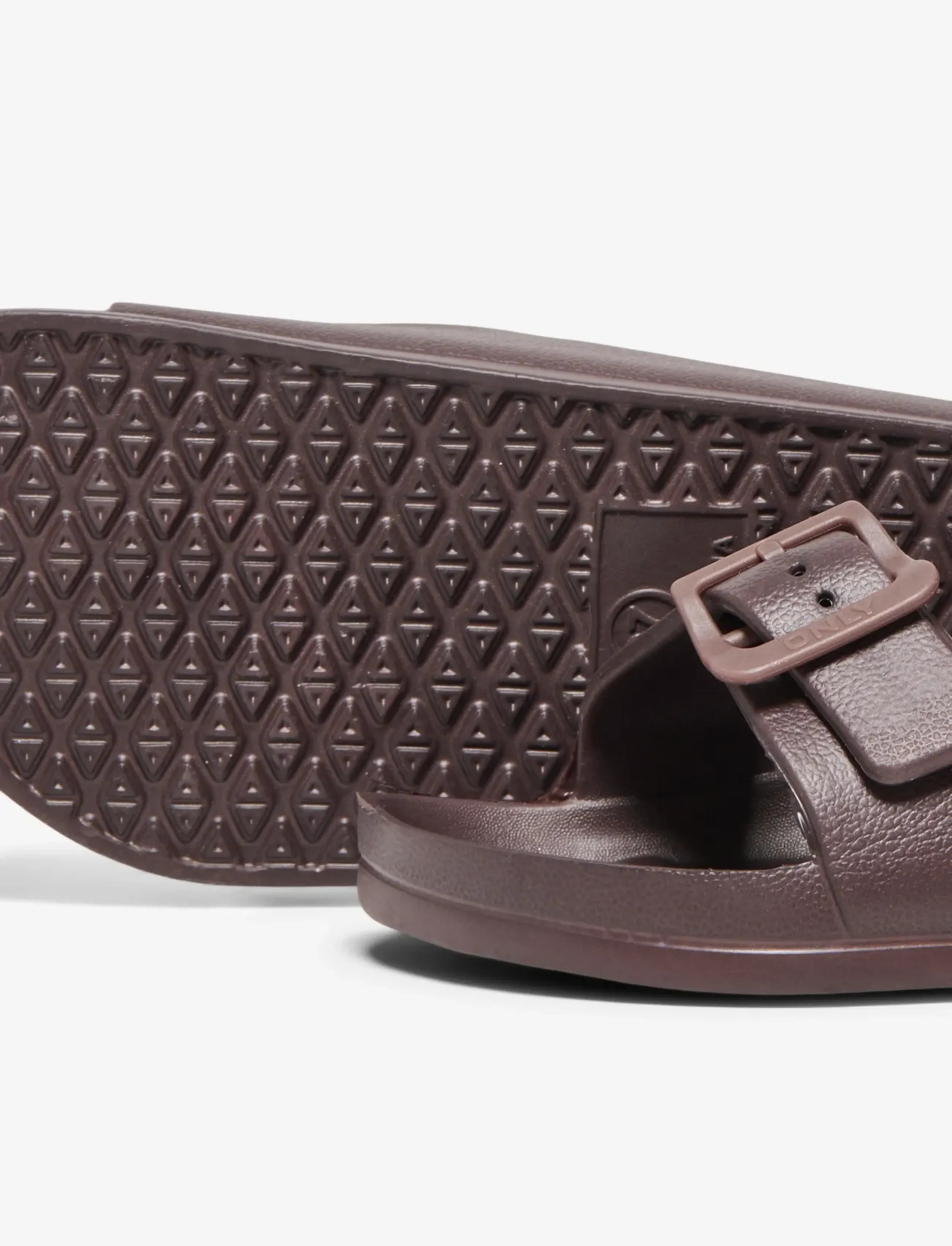 ONLY - ONLCRISTY SANDAL NOOS - platta sandaler - chocolate martini - 4