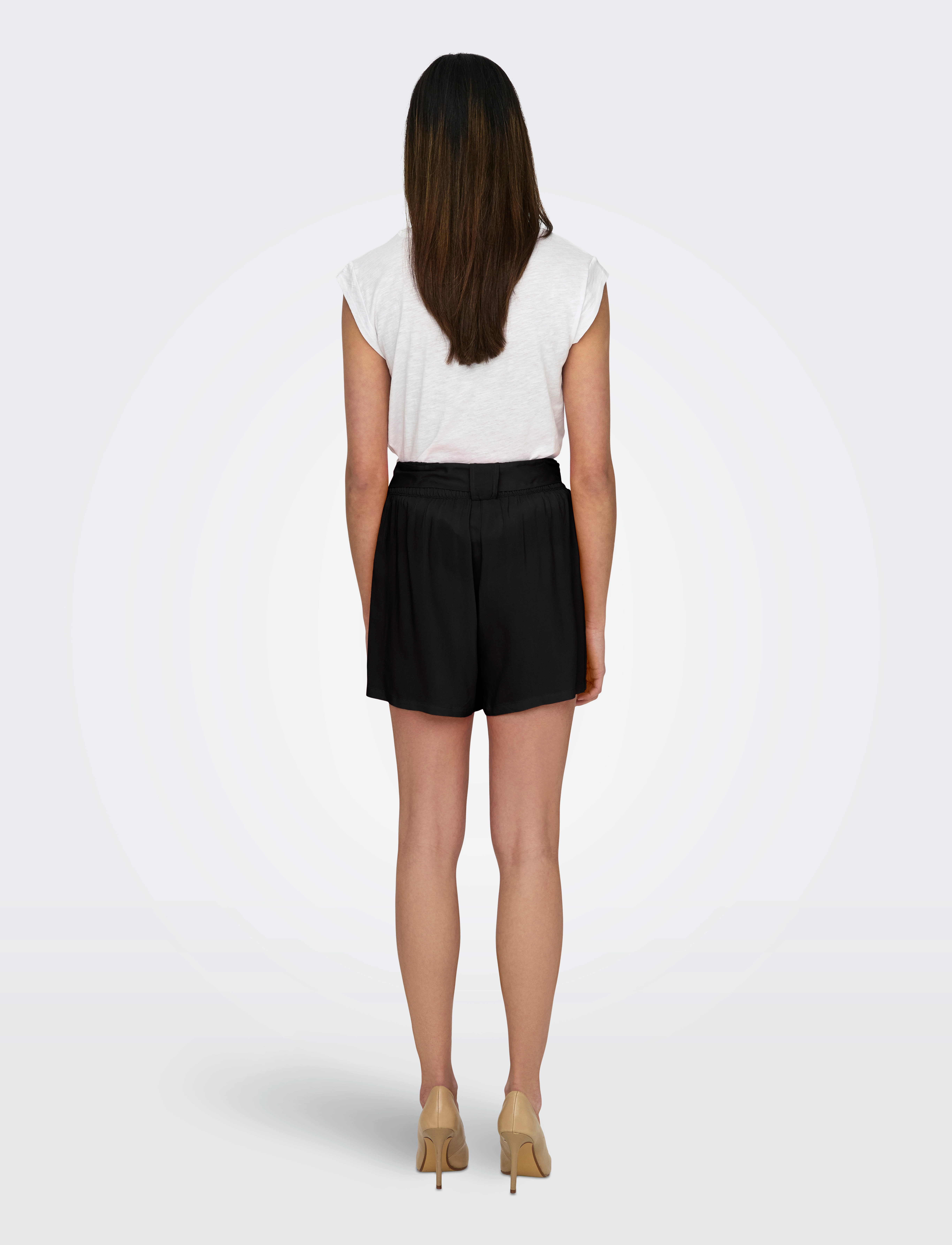 ONLY - ONLNOVA LIFE VIS TALIA SHORTS SOLID - paper bag shorts - black - 3