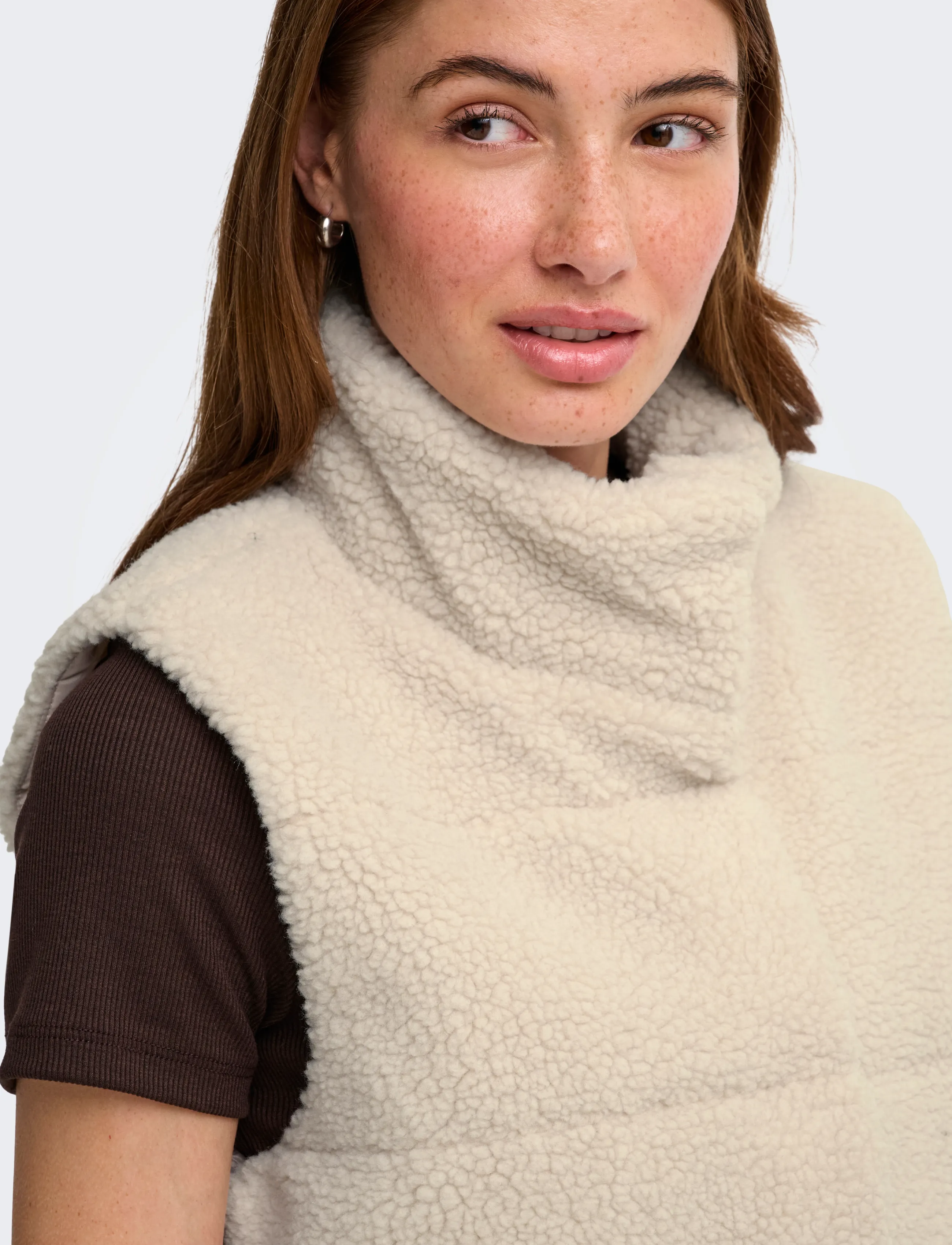 ONLY - ONLSANDRA TEDDY WAISTCOAT OTW NOOS - frühlingsjacken - pumice stone - 5