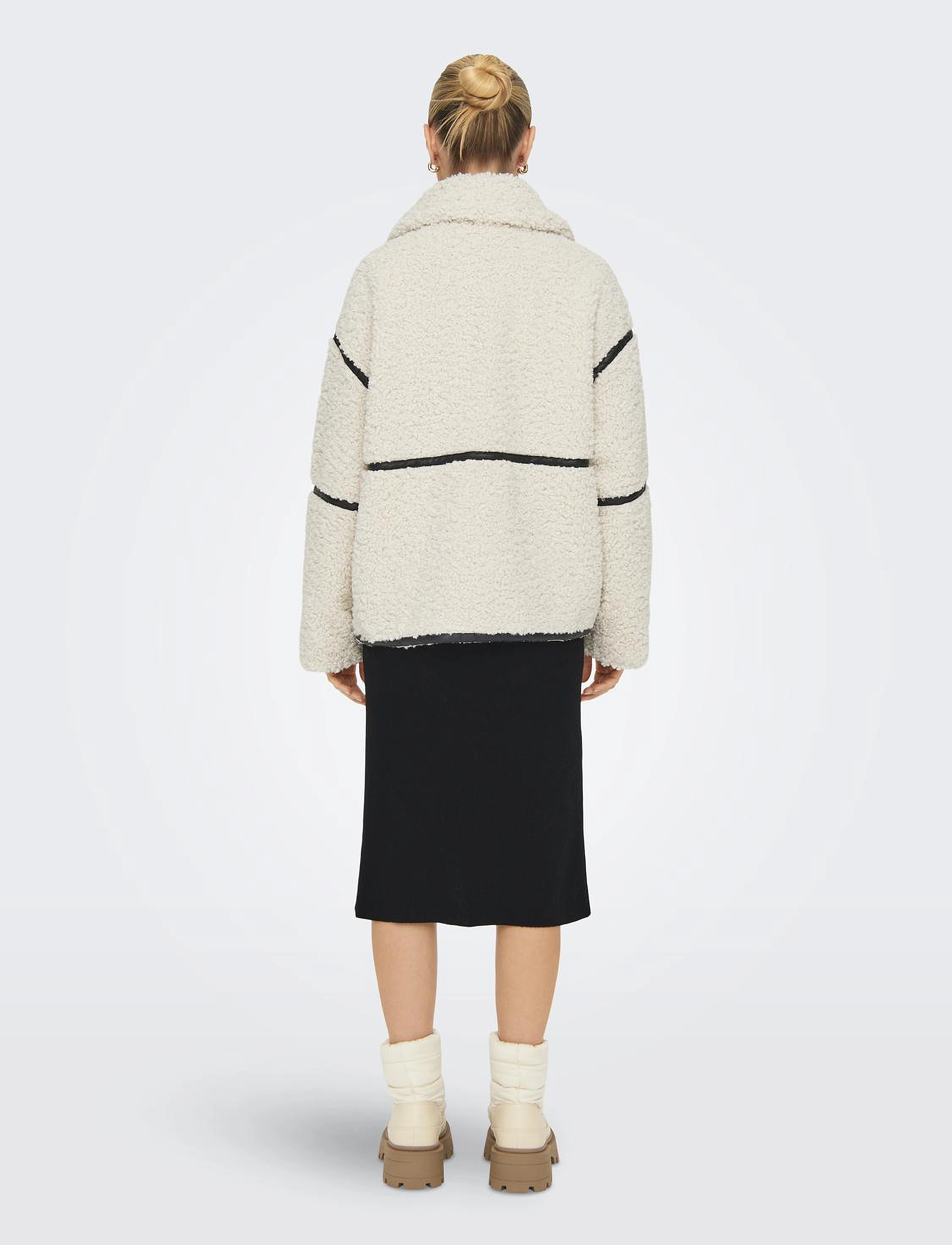 ONLY - ONLPARIS TEDDY JACKET OTW CC - Üleriided - white sand - 3