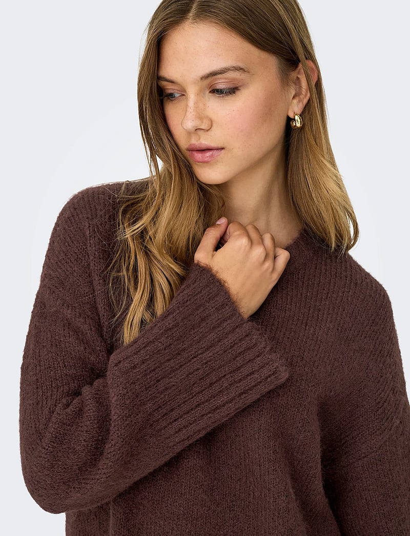 ONLY - ONLMAGGIE LIFE LS LOOSE O-NECK CC KNT - stickade tröjor - seal brown - 5