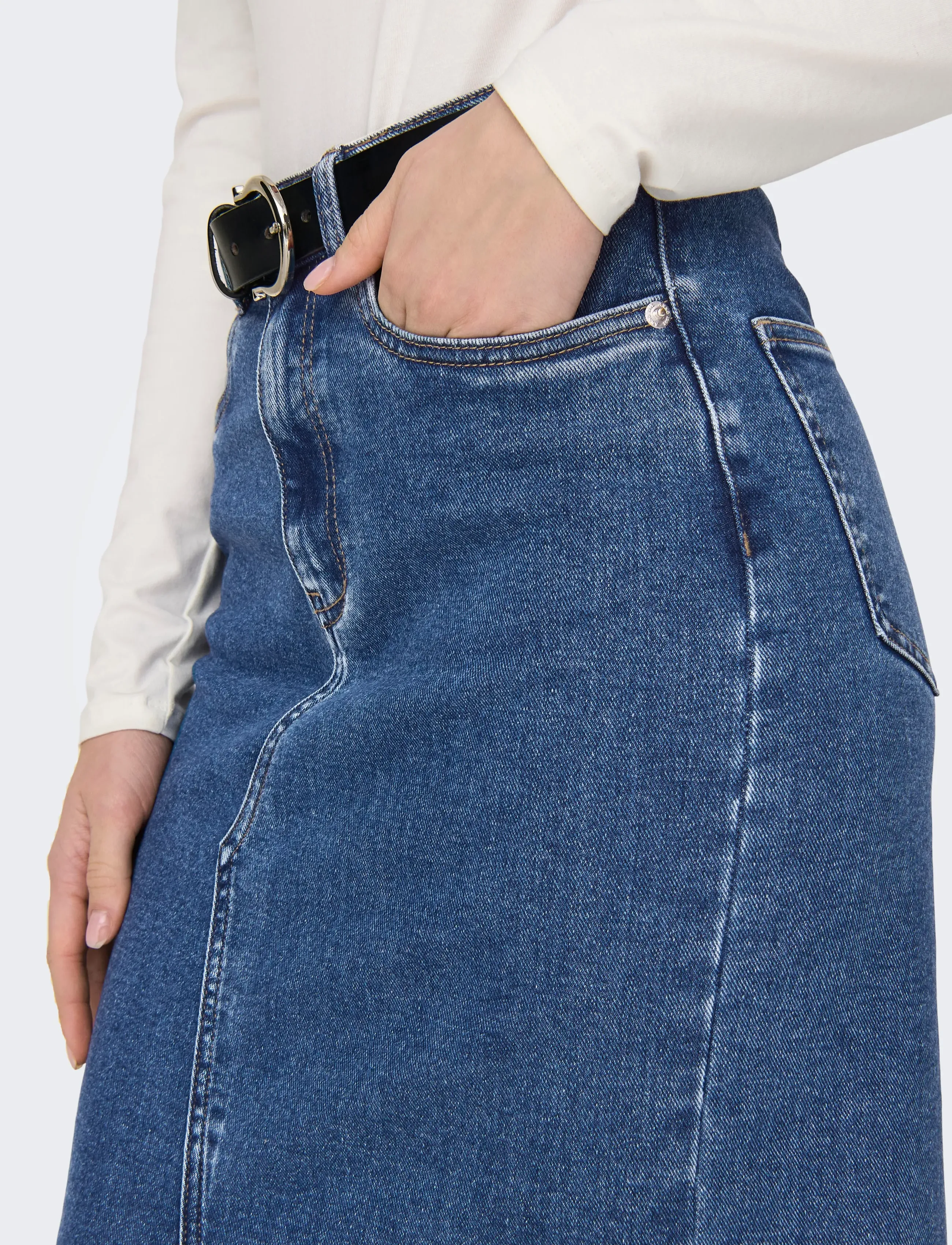 ONLY Onlsiri Front Slit Skirt Dnm Gua Noos jeanskjolar dam – bild 6