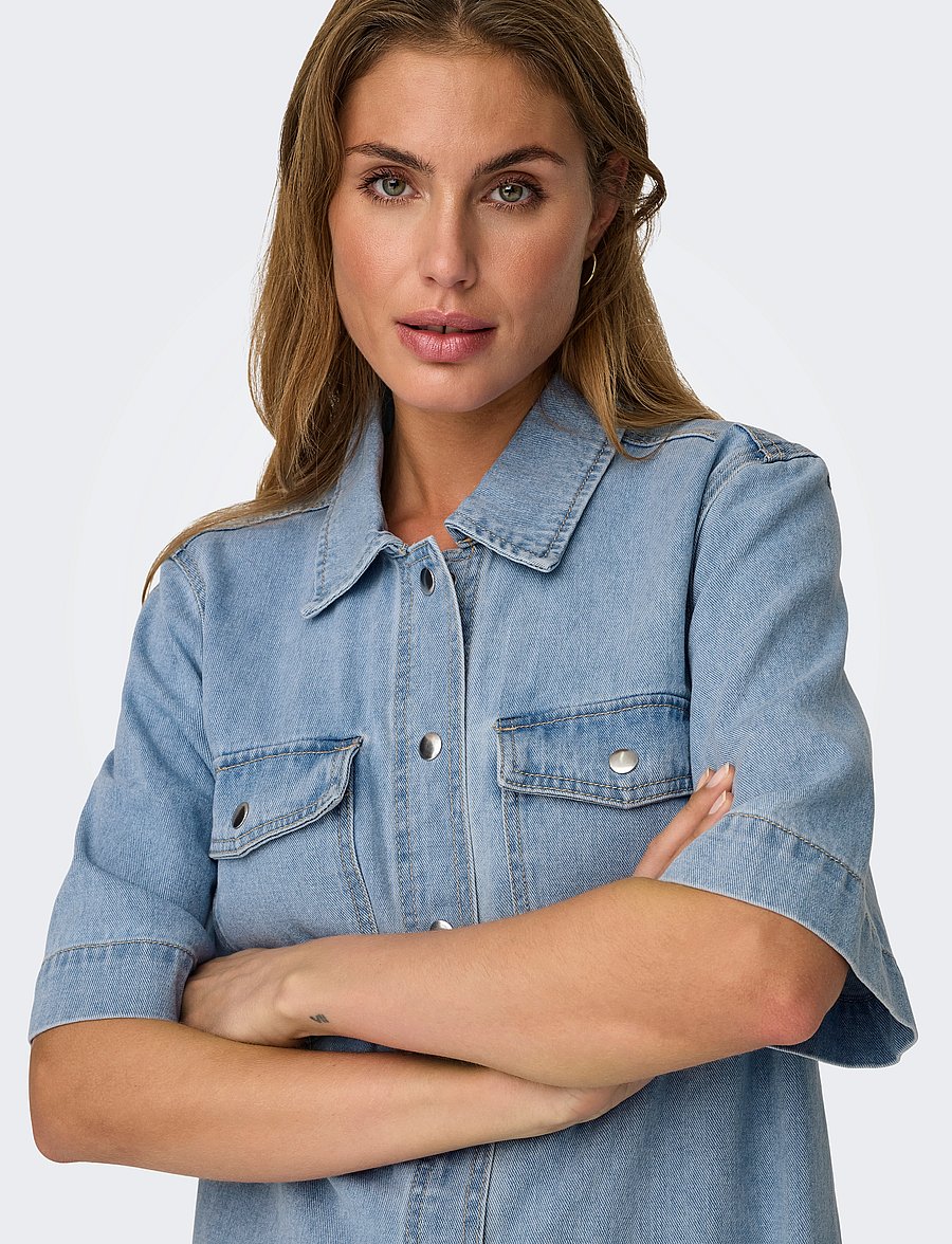 ONLY - ONLBELLE S/S BUTTON DRESS DNM GUA NOOS - skjortklänningar - light blue denim - 4