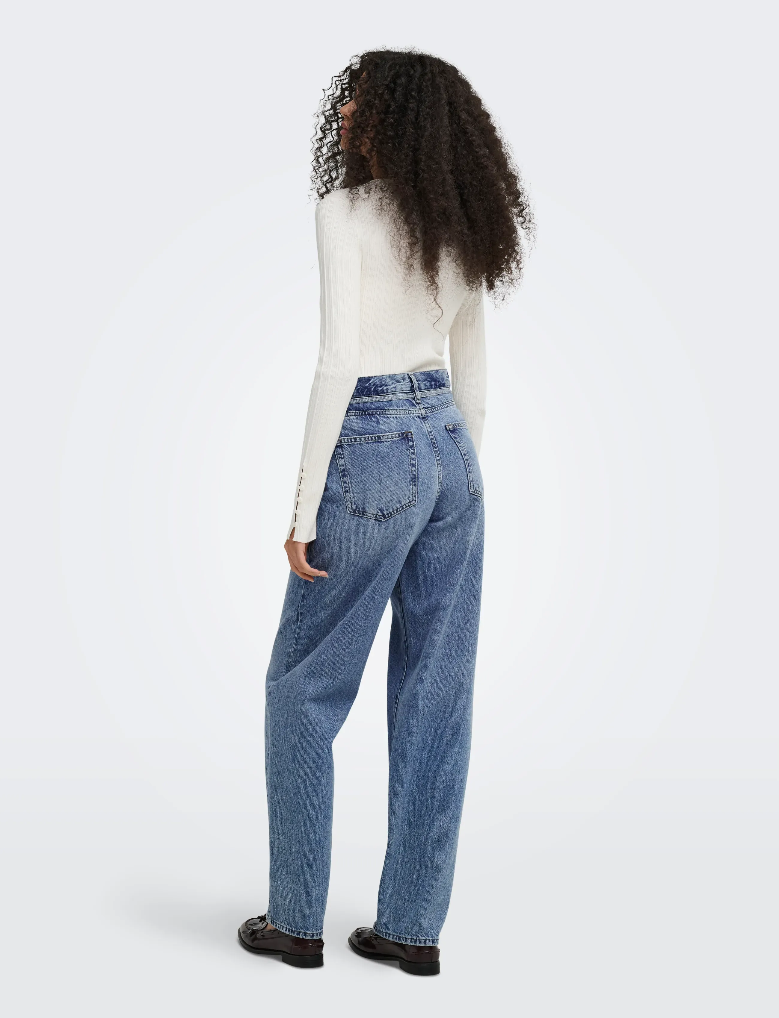 ONLY - ONLGIANNA MW STRAIGHT DNM DOT596 NOOS - hosen mit weitem bein - medium blue denim - 3
