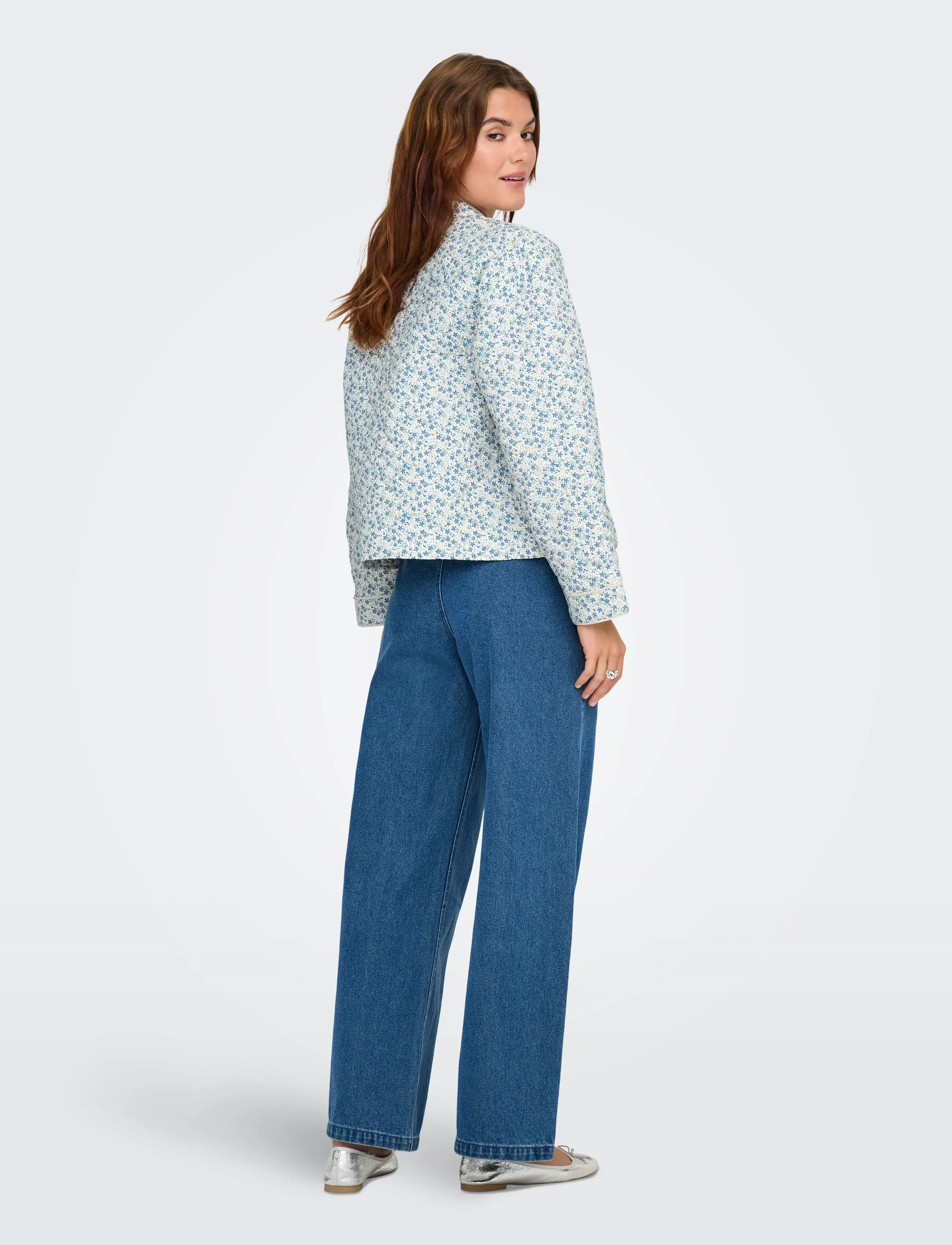 ONLY - ONLHALLIE QUILTED JACKET OTW NOOS - overtøj - cloud dancer - 3