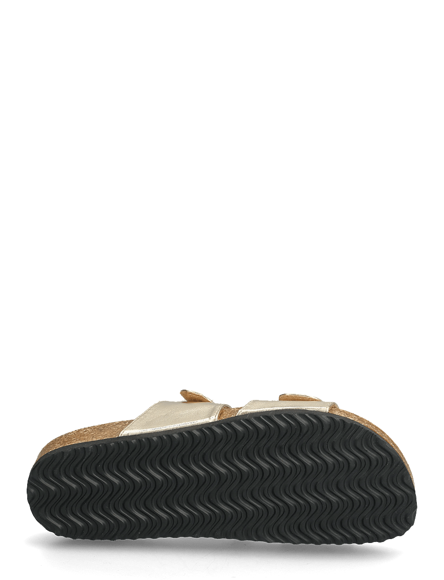 ONLY - ONLMAXI-13 PU STRAP BUCKLE SANDAL - sandales plates - gold colour - 4