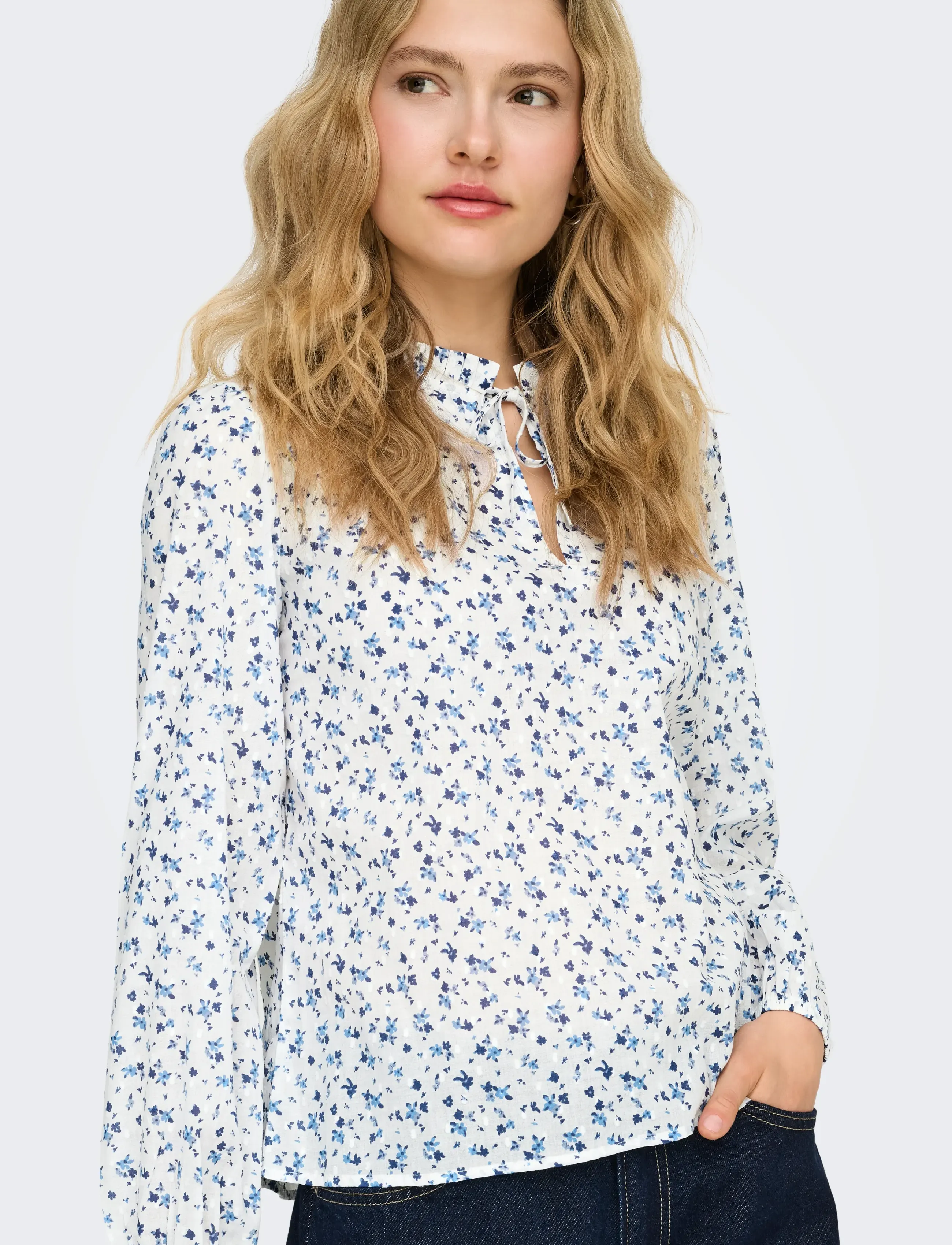 ONLY - ONLROANNE L/S TOP WVN NOOS - pikkade varrukatega pluusid - cloud dancer - 5