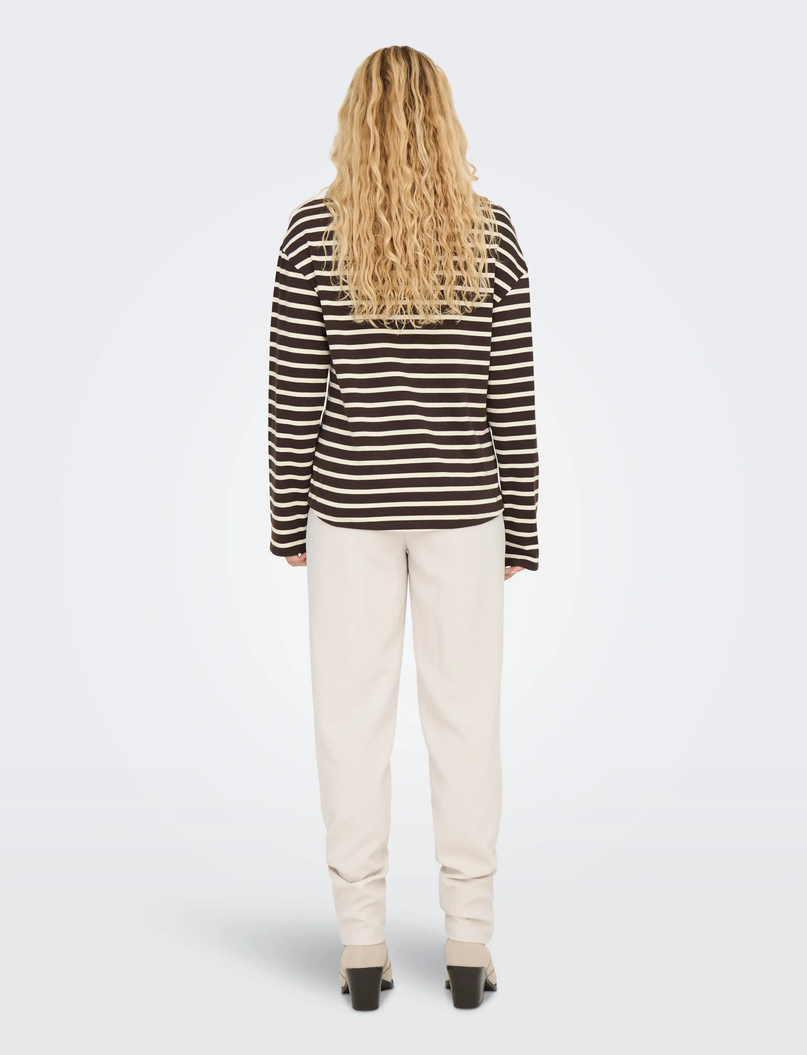 ONLY - ONLNEW SOPH L/S O-NECK TOP BOX JRS - langærmede toppe - black coffee - 3
