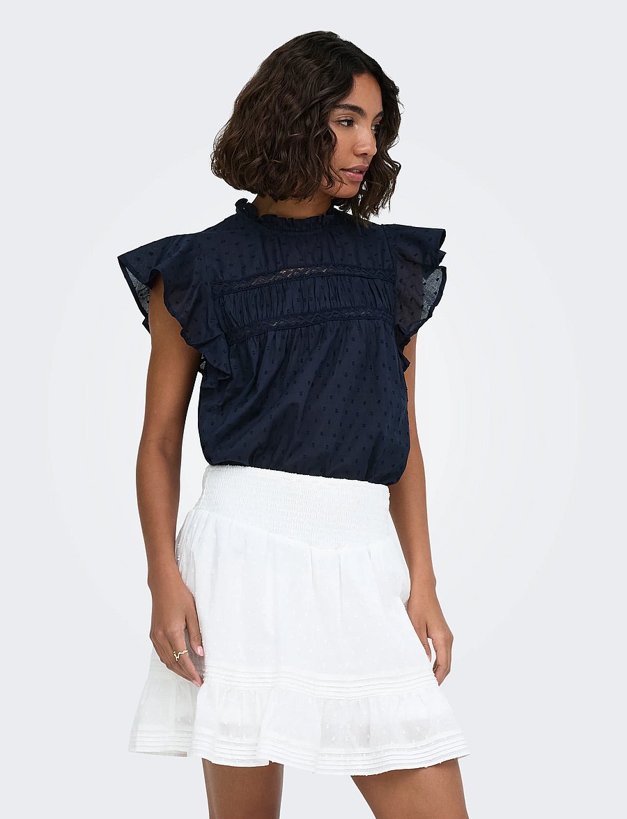 ONLY - ONLKATTI S/S DOBBY TOP WVN NOOS - kurzärmelige blusen - night sky - 0