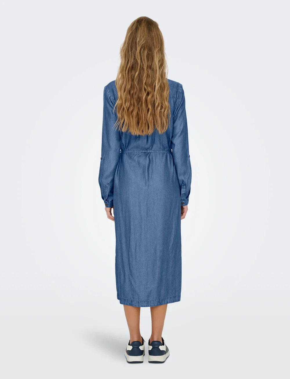 ONLY - ONLCHARIS LIFE LS BEL SHIRT DRESS CC WVN - särkkleidid - medium blue denim - 3