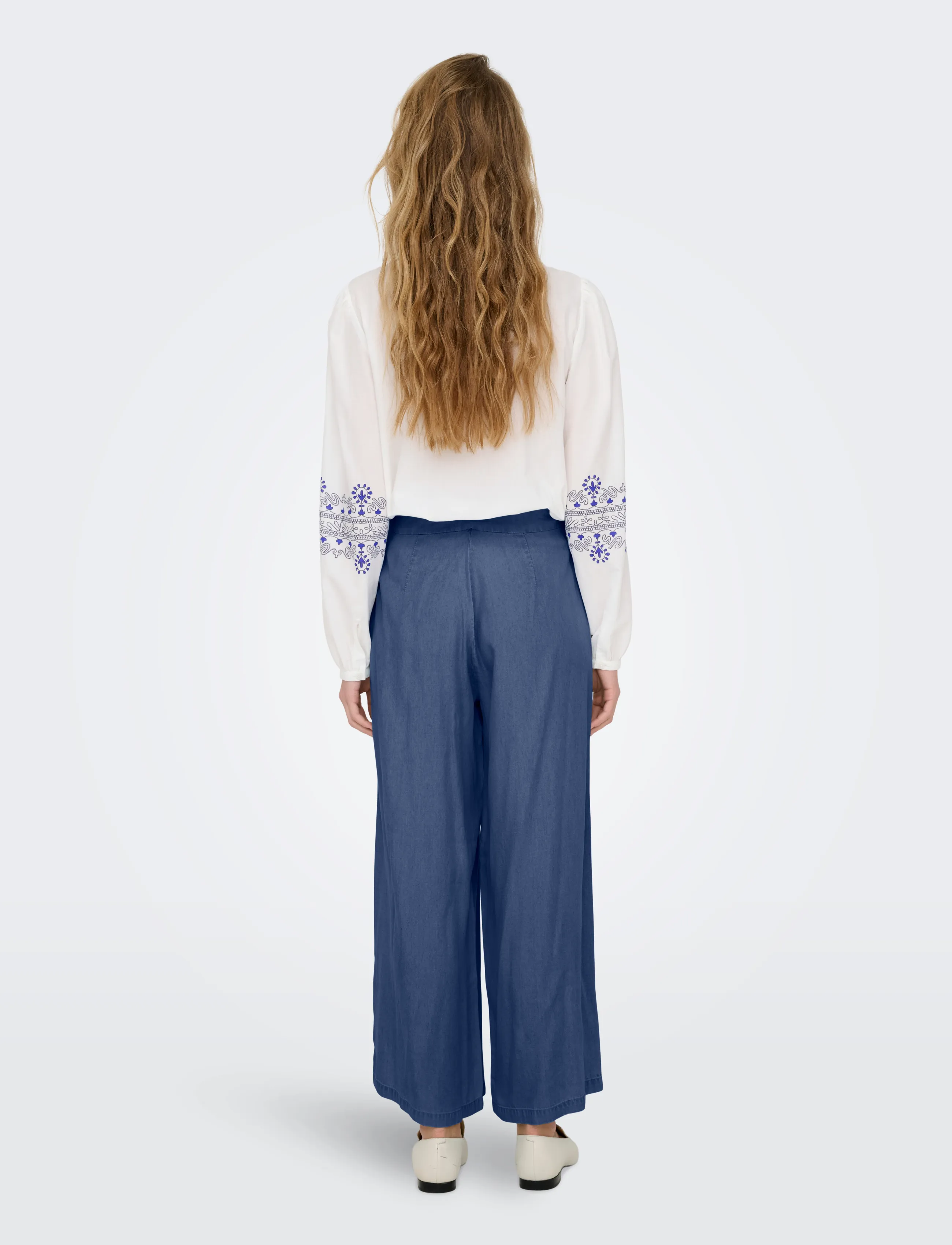 Onlcharis Life Long Culotte Pant Cc Wvn 2