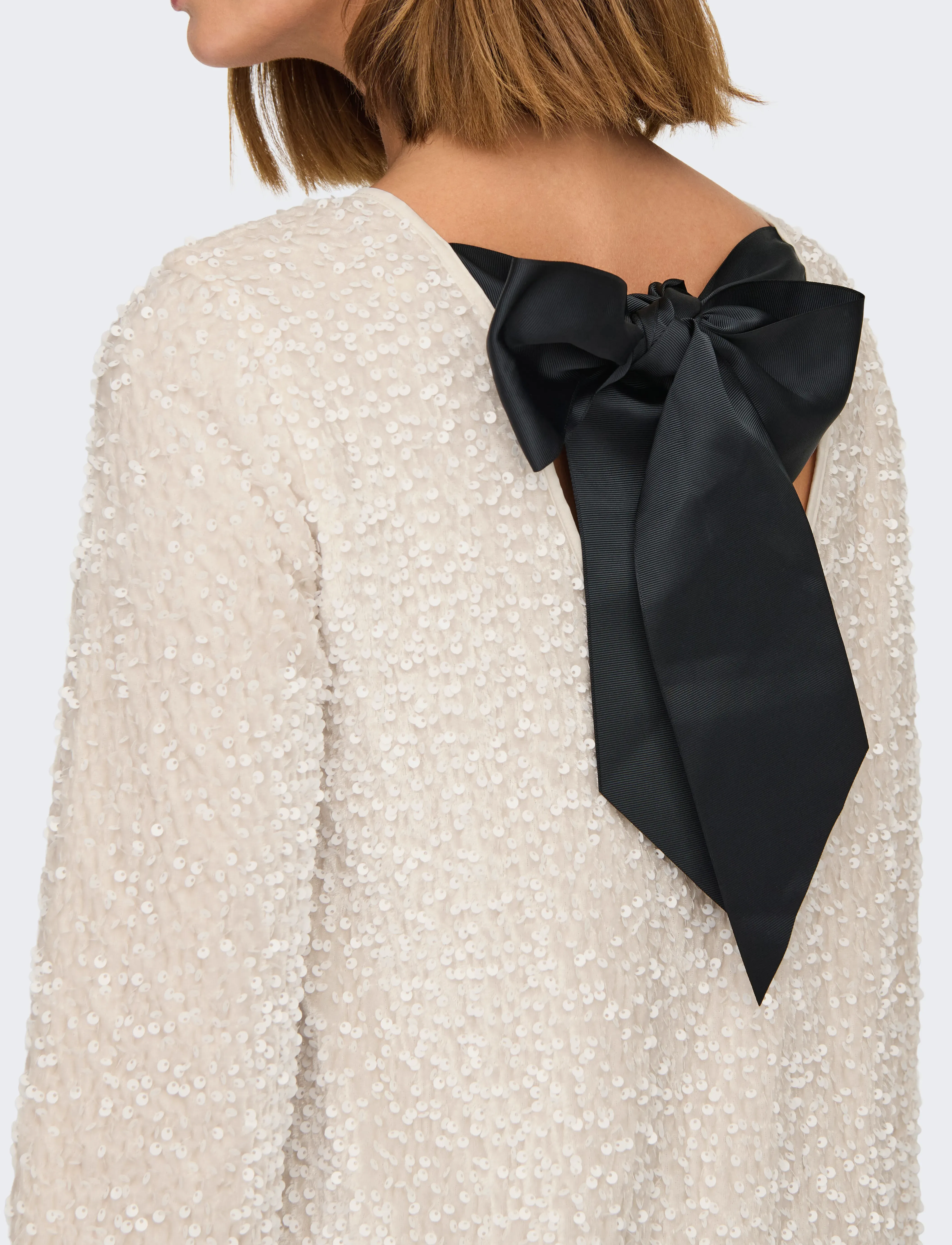 ONLY Onlanika Sequins Ls Bow Dress Wvn Cs festklänningar dam – bild 6
