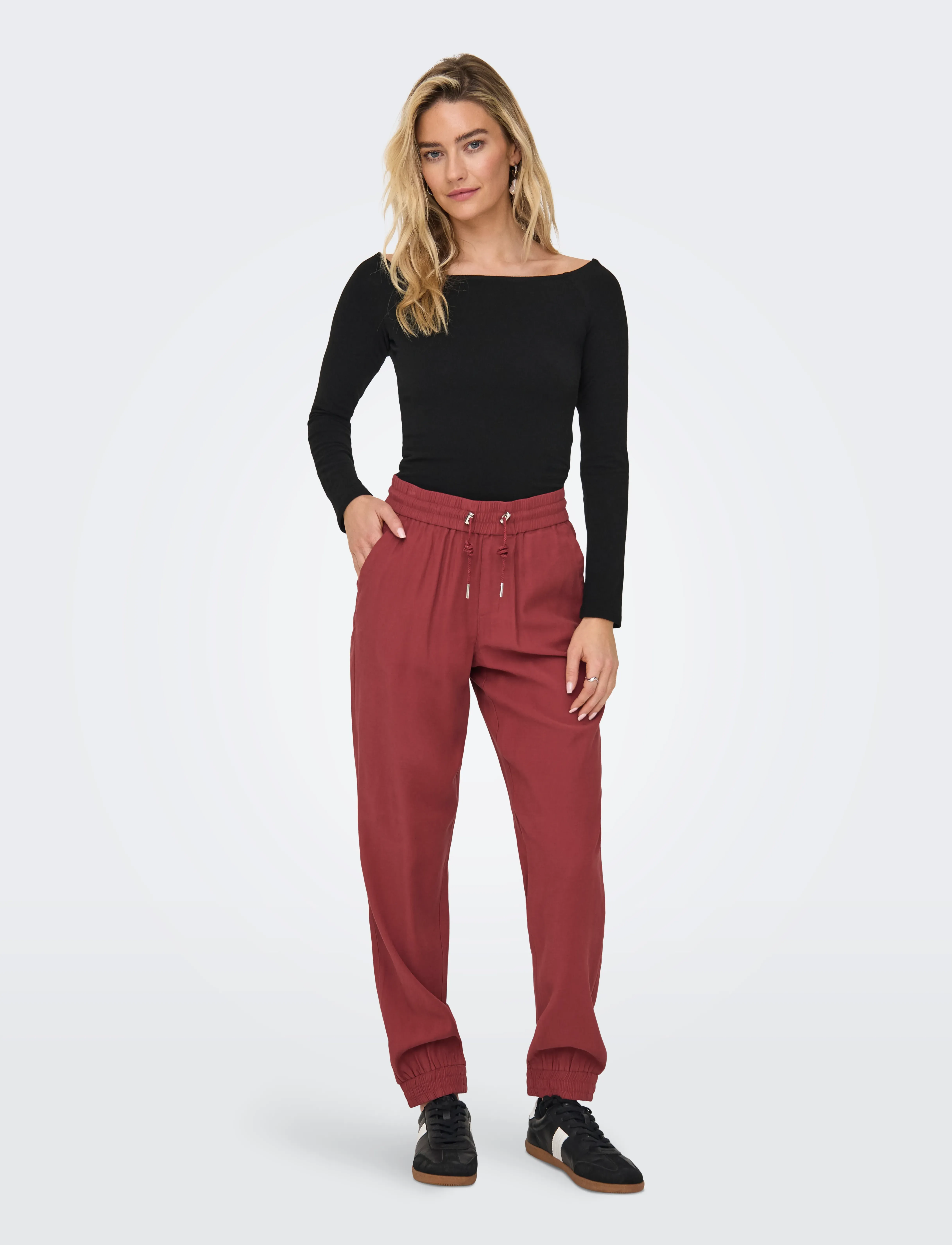 ONLY - ONLGLAMOUR L/S BOAT NECK TOP BOX CC JRS - topi ar garām piedurknēm - black - 4