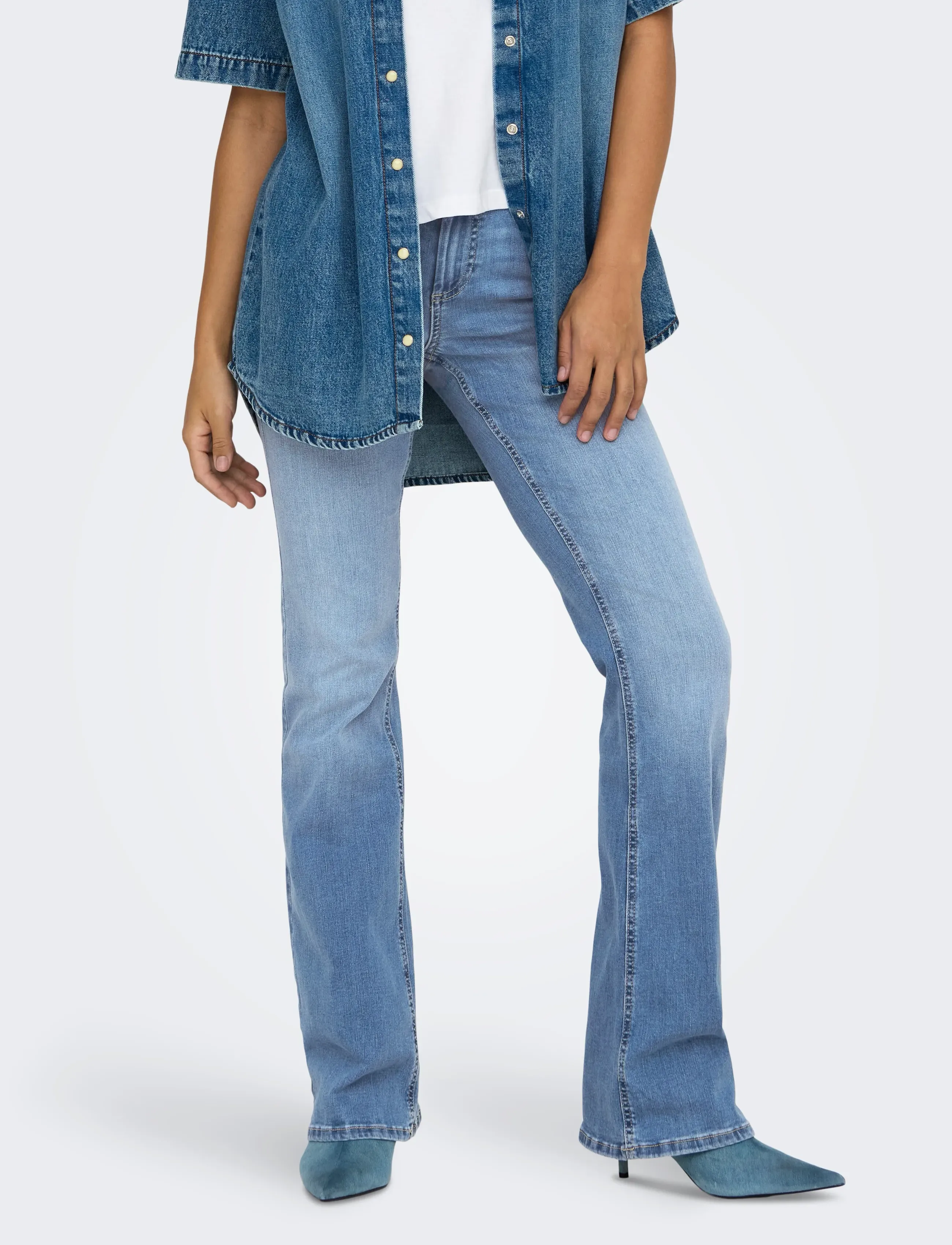ONLY Onlblush Mw B-P Flared Tai222 Dnmnoos, S x 30, Jeans, Blau - Flares, Frauen