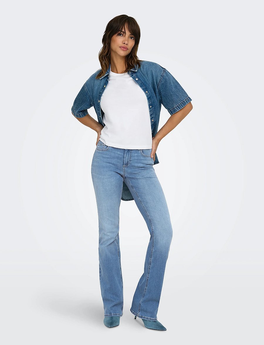 ONLY - ONLBLUSH MW B-P FLARED TAI222 DNMNOOS - schlaghosen - medium blue denim - 5