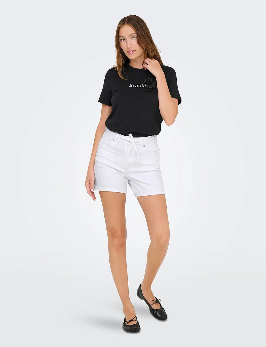 ONLY - ONLGIANNA MW BELTED SHORTS AZG DNM NOOS - jorts - white denim - 4