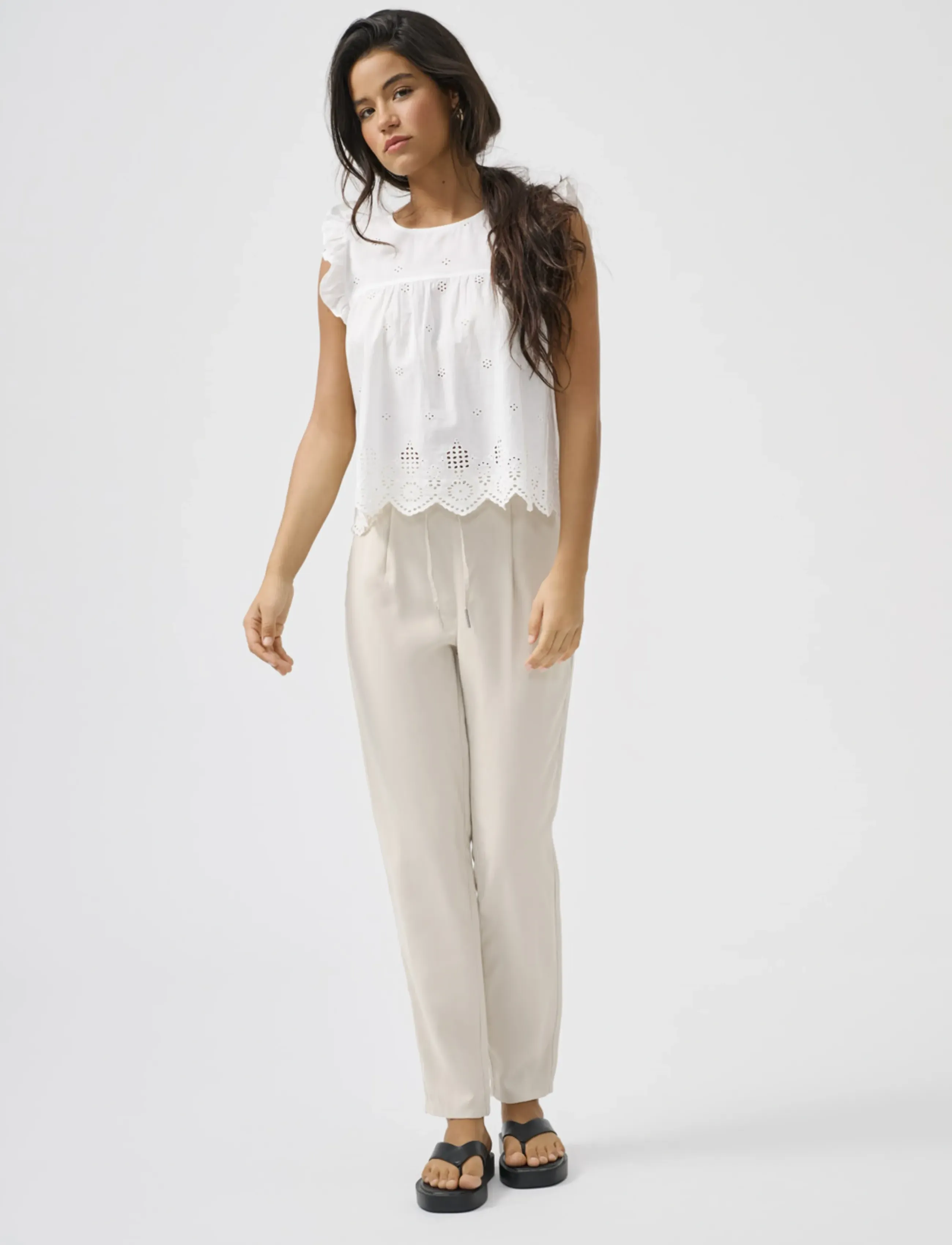 ONLY Onlpoptrash Aris Life Pant Wvn Noos, S x 32, Trousers, Beige - Straight Leg, Frauen