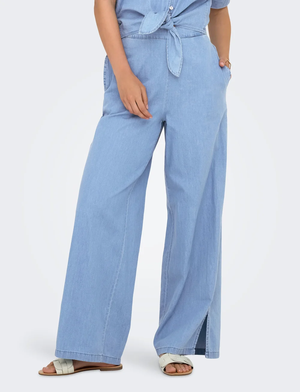 ONLY - ONLNOVA AZURE CHIARA PANT PTM - straight leg hosen - light blue denim - 0