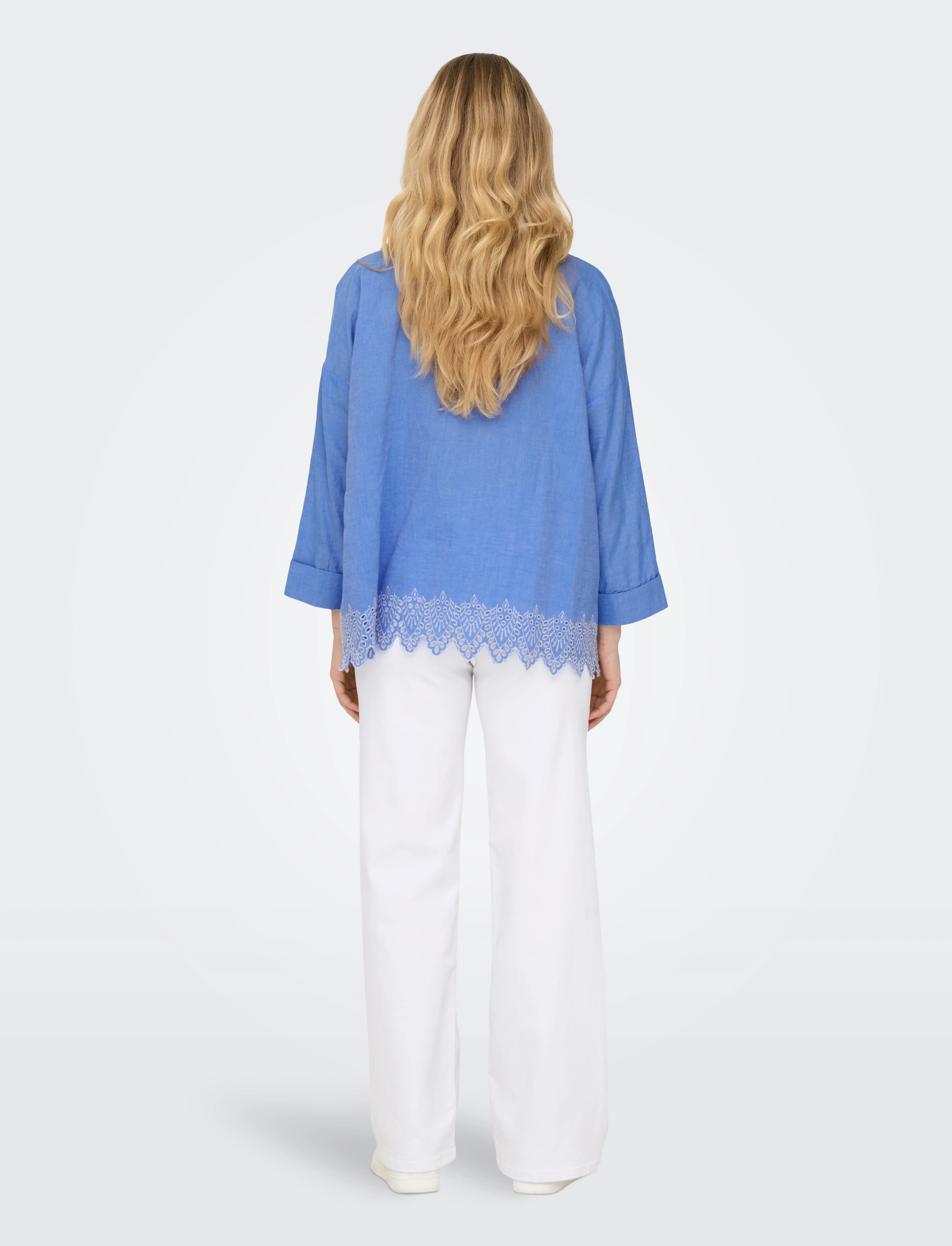 ONLY - ONLGRACES TULUM LS EMB SHIRT WVN - långärmade skjortor - blue bonnet - 3