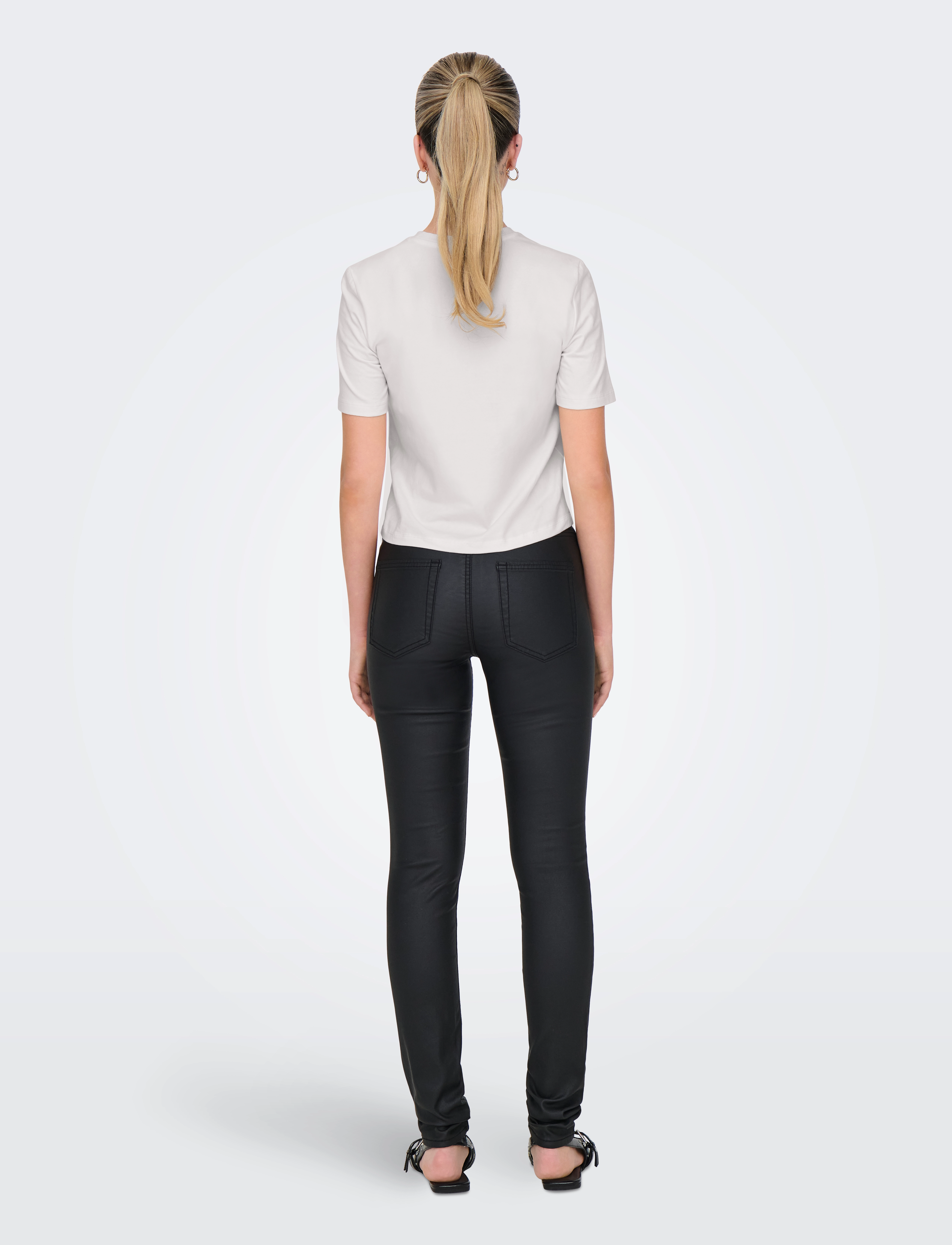 ONLY - ONLVALLIE LIFE S/S LOVE TOP BOX JRS - cloud dancer - 3