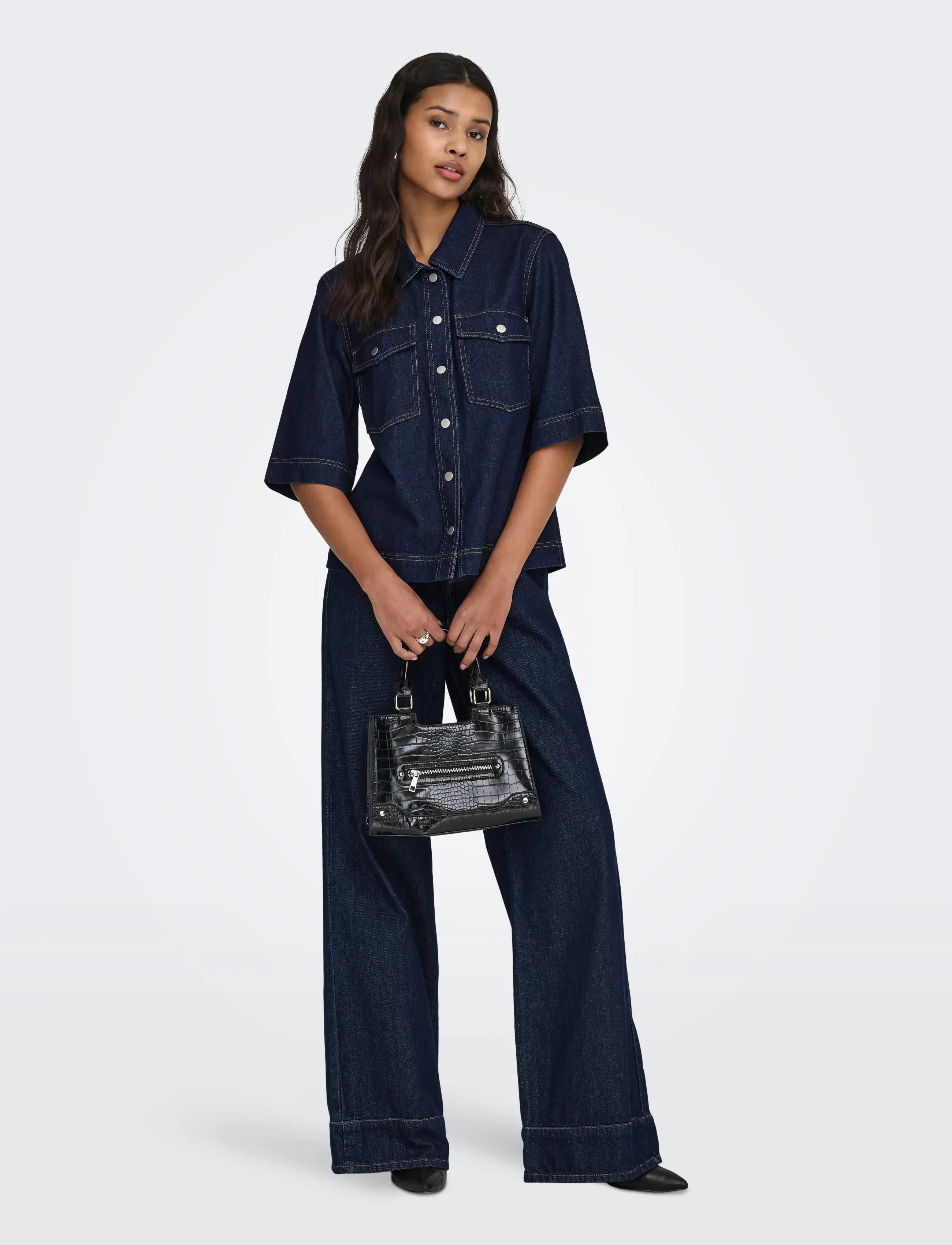 ONLY - ONLBELLE S/S SHIRT DNM GUA NOOS - gallaskyrtur - dark blue denim - 4