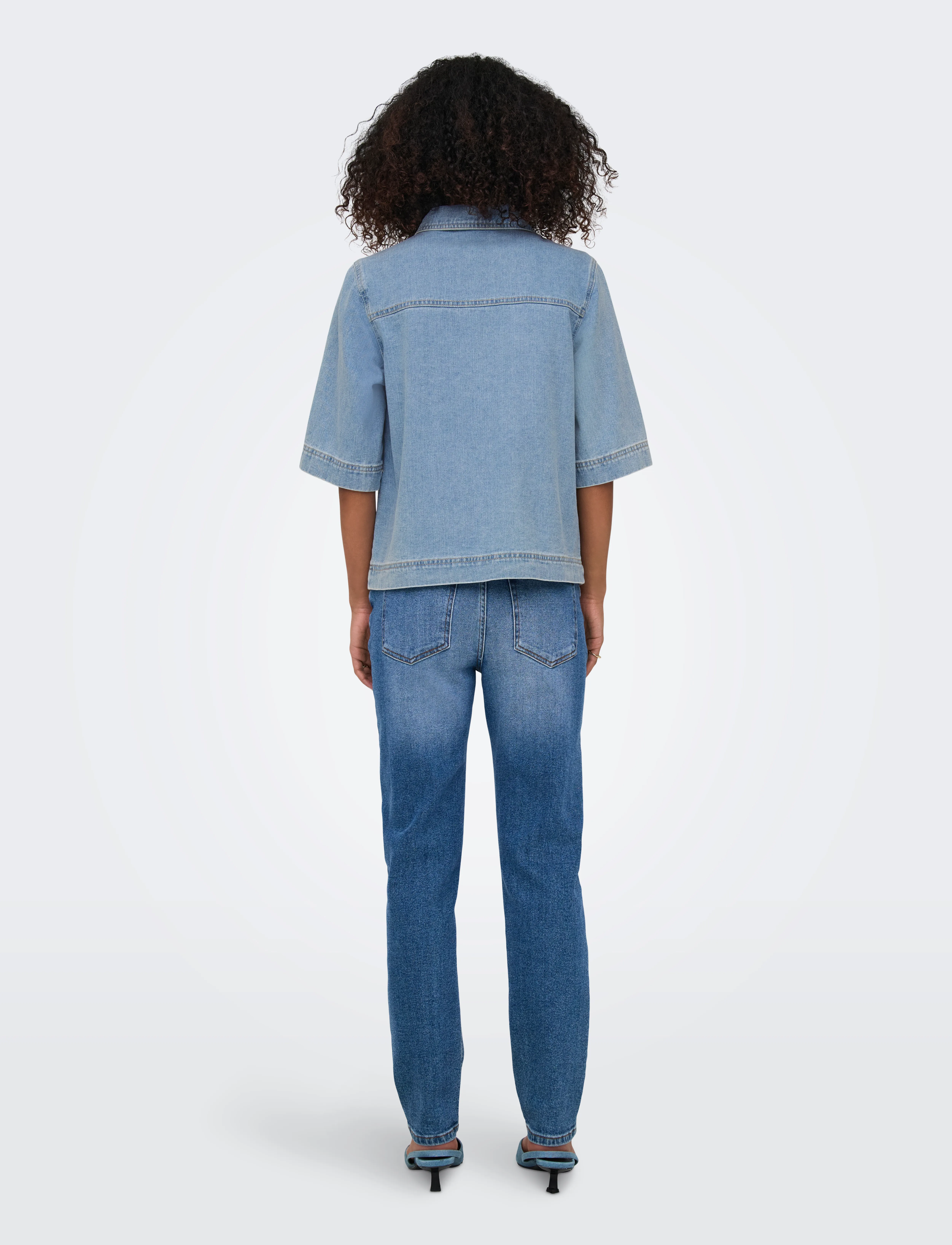 ONLY - ONLBELLE S/S SHIRT DNM GUA NOOS - denimskjorter - light blue denim - 3