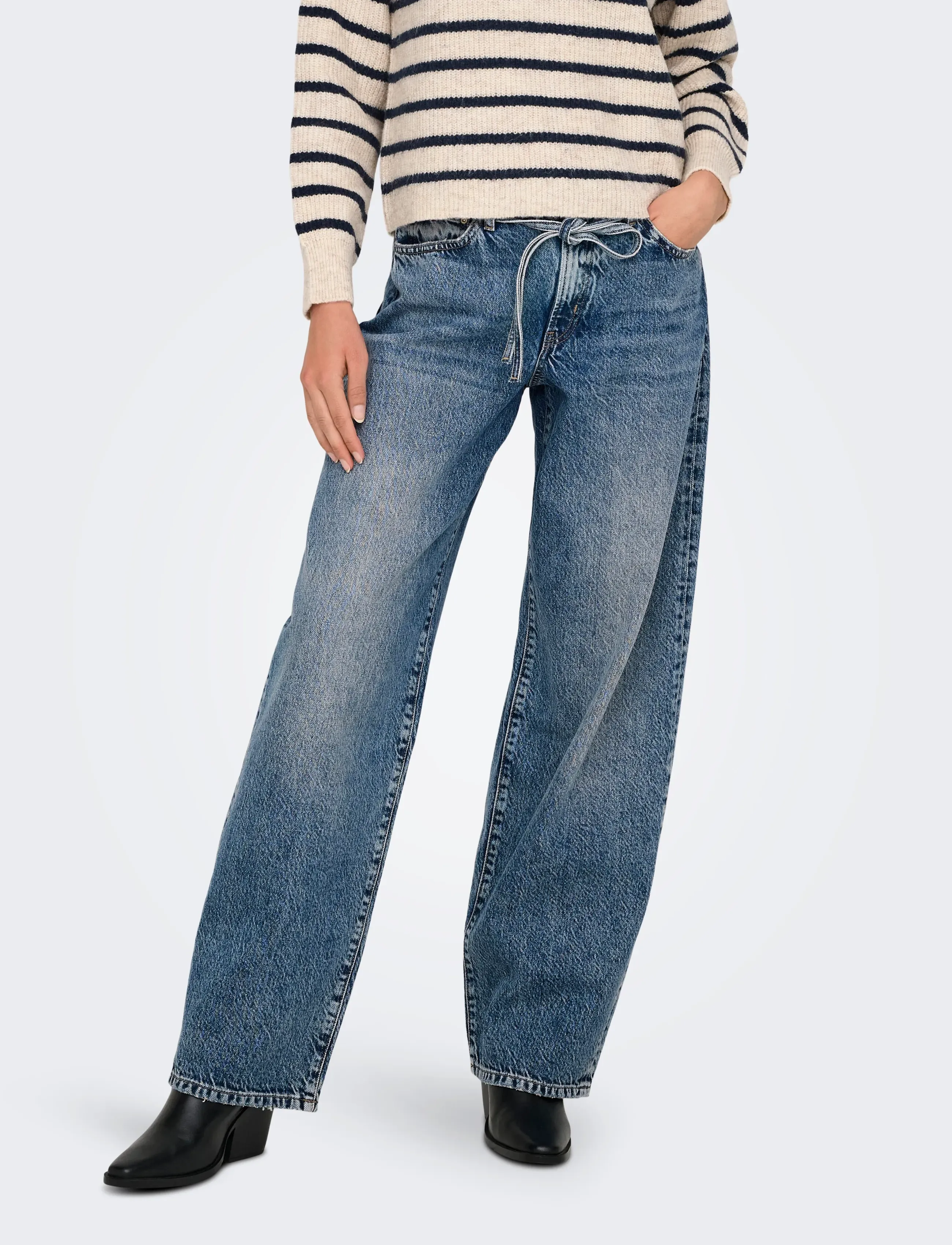 ONLY ONLGIANNA MW STRAIGHT DOT450 DNM NOOS - Jeans - LIGHT BLUE DENIM / blue