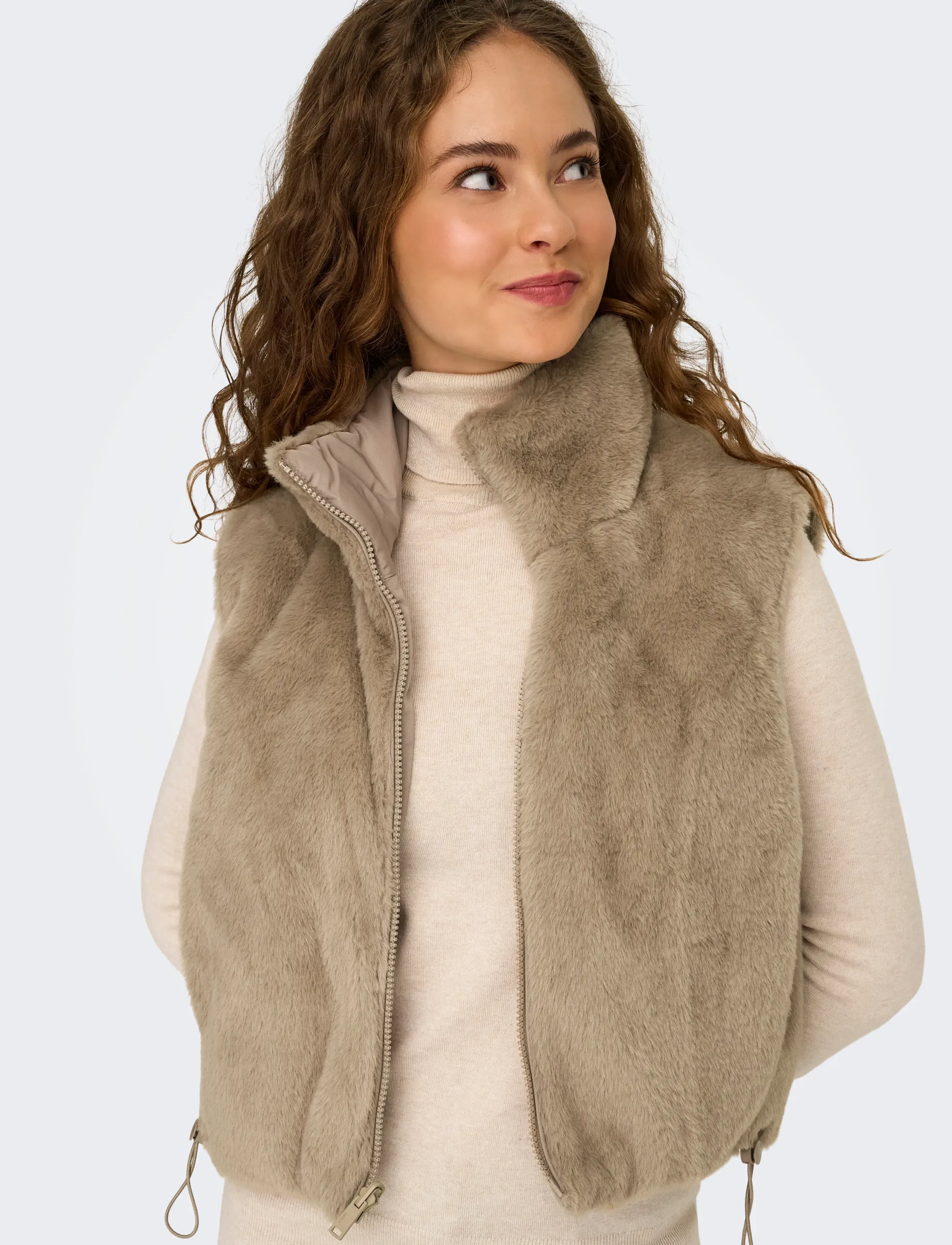 ONLY - ONLDANA FAUX FUR REV.WAISTCOAT OTW CC - vestes sans manches en tissu peluche - silver mink - 4