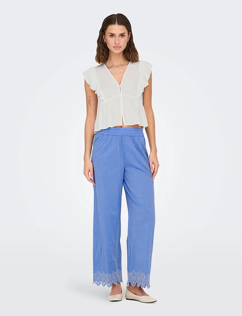 ONLY - ONLRIAN FLONCE S/S TOP WVN - kortærmede bluser - cloud dancer - 5