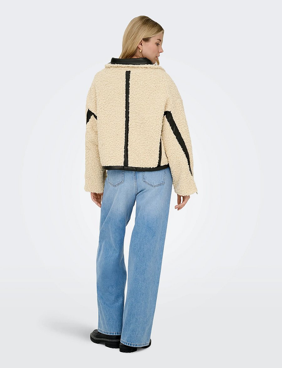 ONLY - ONLPATTI LIFE TEDDY SHORT JACKET CC OTW - kevättakit - birch - 3