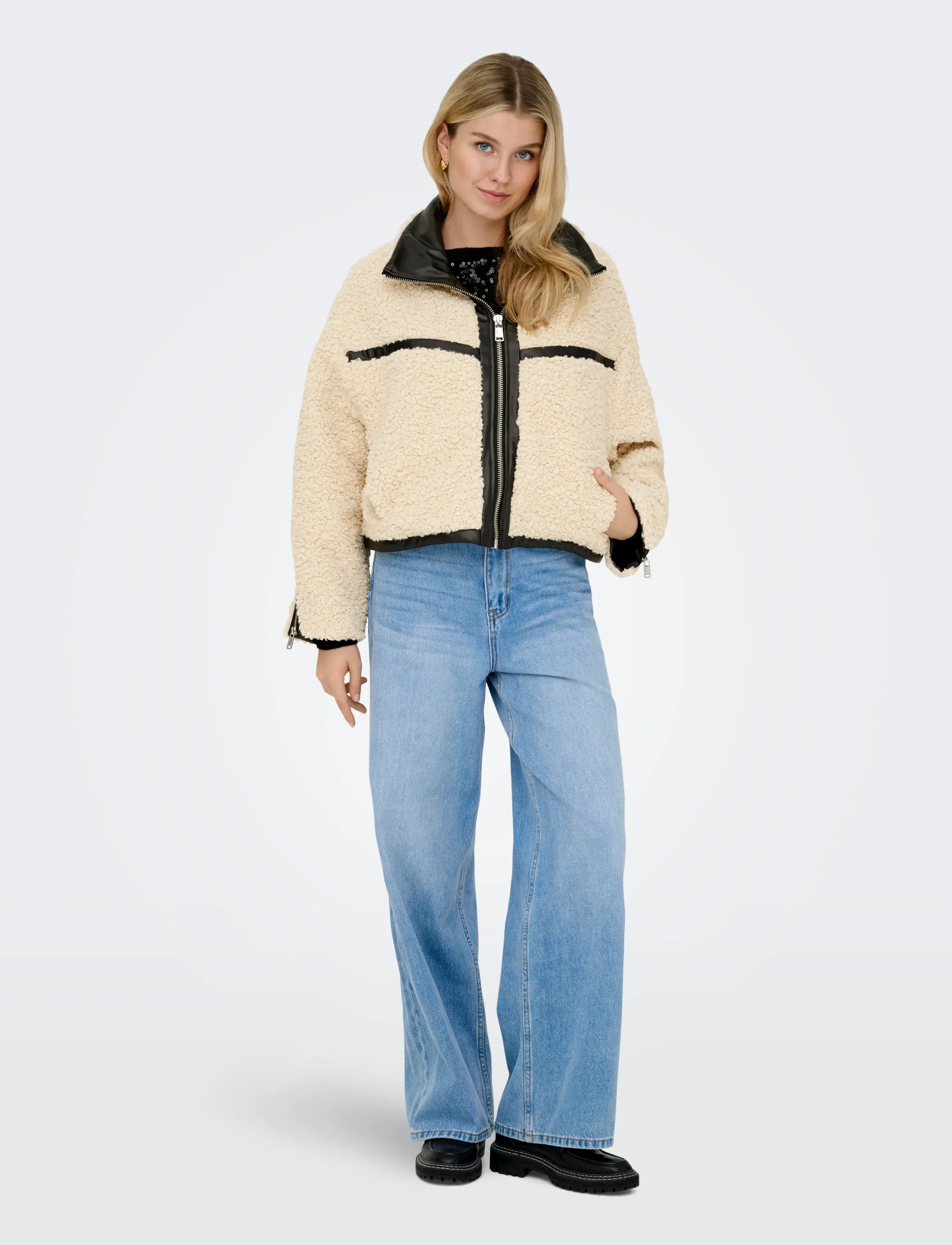Onlpatti Life Teddy Short Jacket Cc Otw 3