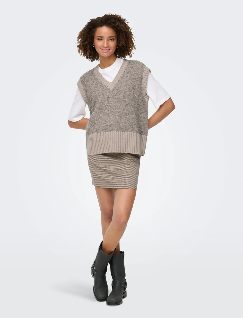 ONLY - ONLCILLE SL VEST CC KNT - stickade västar - string - 0