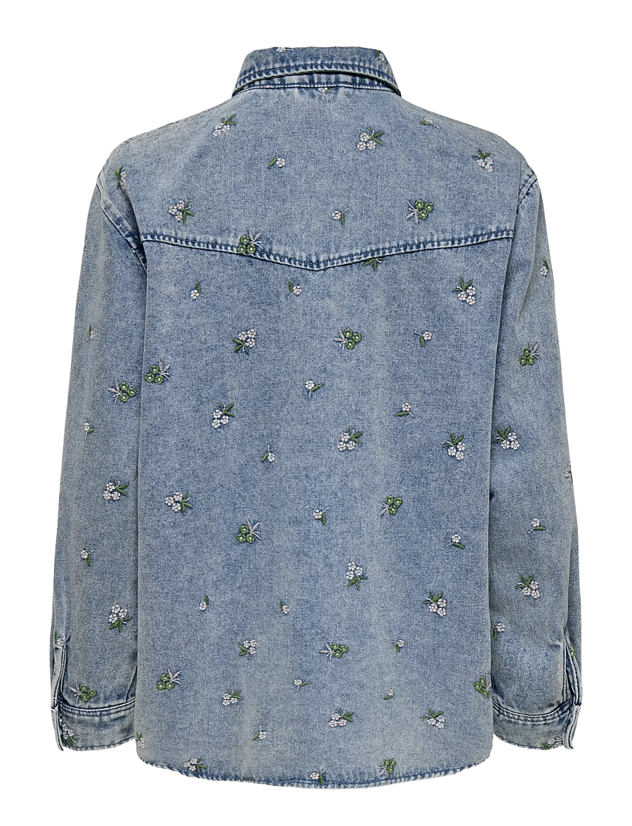 ONLY - ONLVERA L/S FLOWER EMB SHIRT DNM NOOS - jeanshemden - light blue denim - 2
