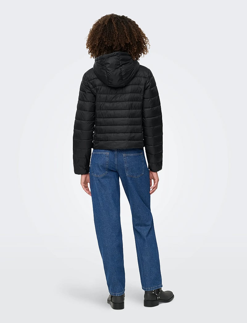 ONLY - ONLTAHIA LW QUILTED HOOD JKT NOOS OTW - kevadjoped - black - 3