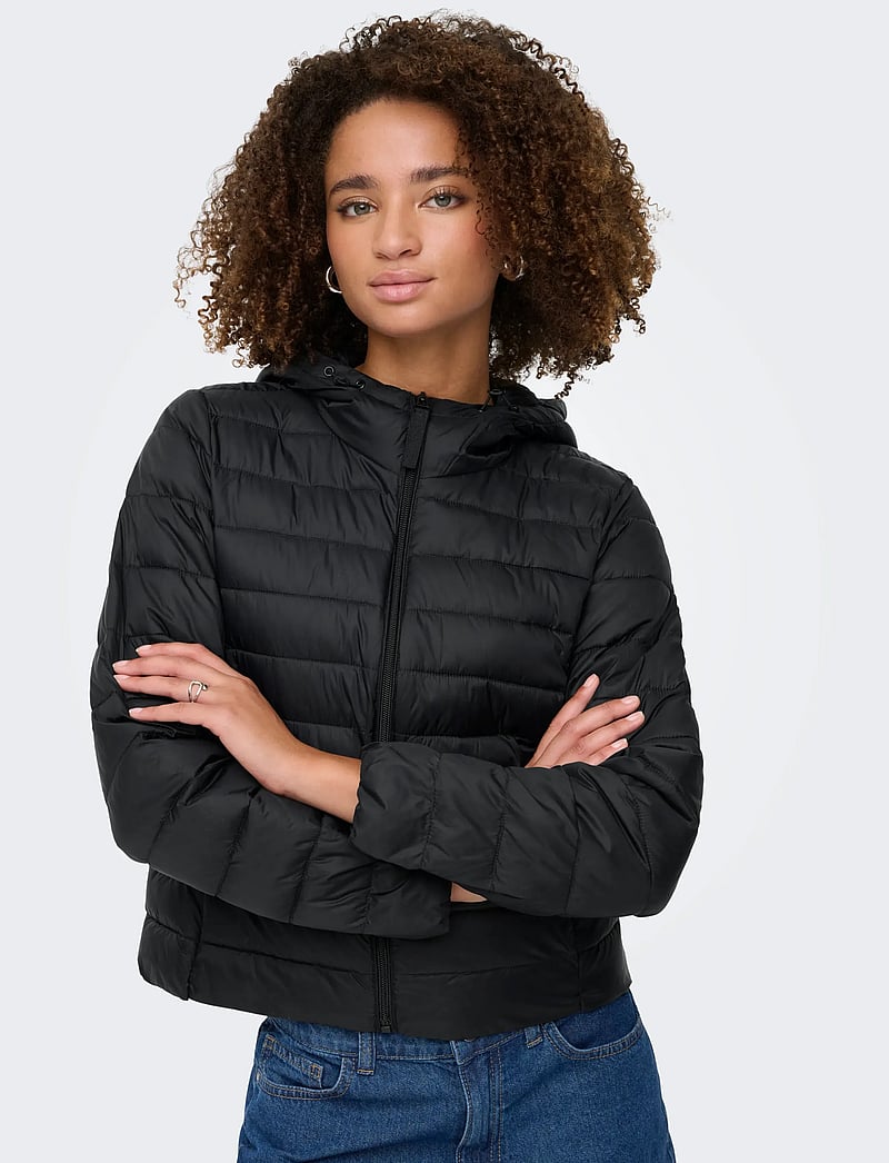 ONLY - ONLTAHIA LW QUILTED HOOD JKT NOOS OTW - kevadjoped - black - 4