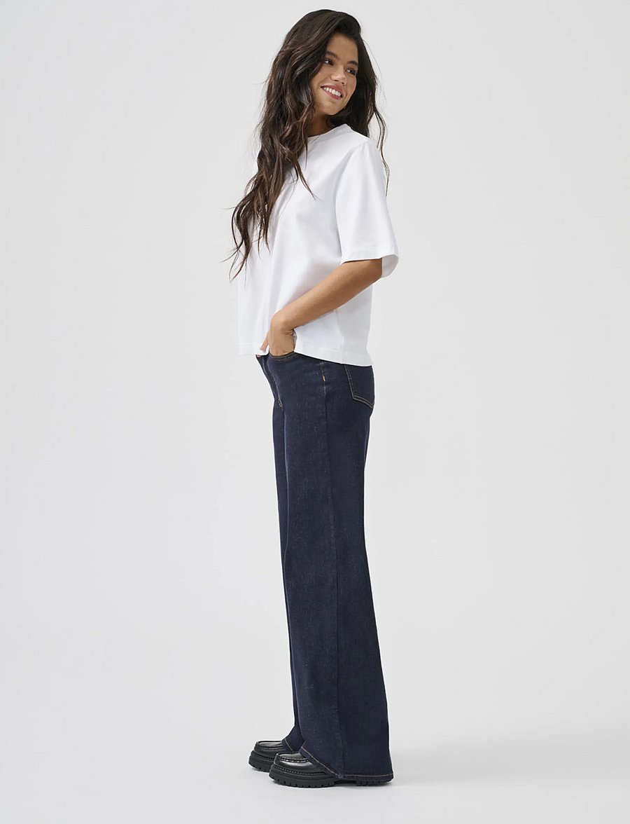 ONLY - ONLMADISON BLUSH HW WIDE DNM REA024 NOOS - hosen mit weitem bein - dark blue denim - 0