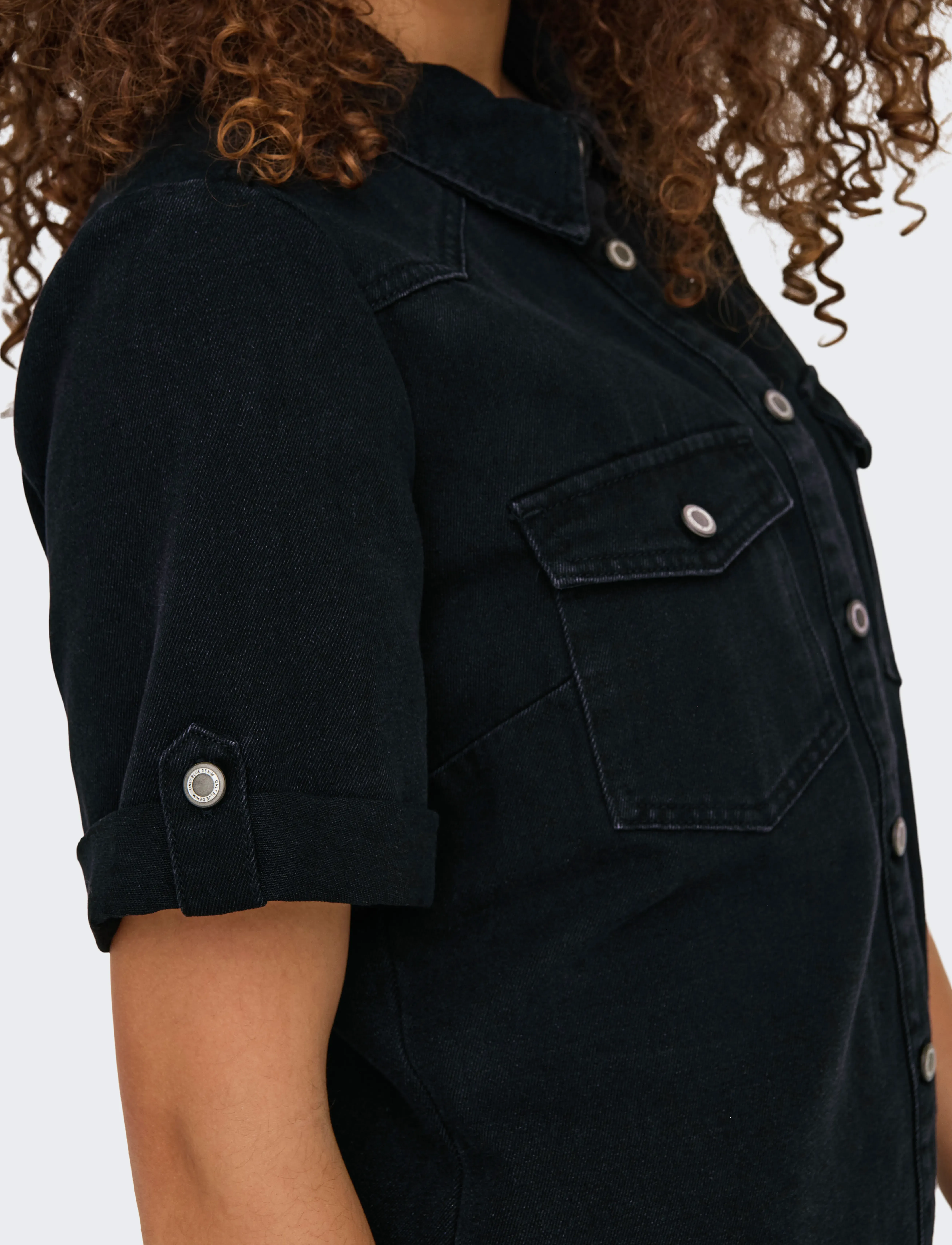 ONLY - ONLLISA S/S DNM DRESS GUA NOOS - skjortekjoler - washed black - 4