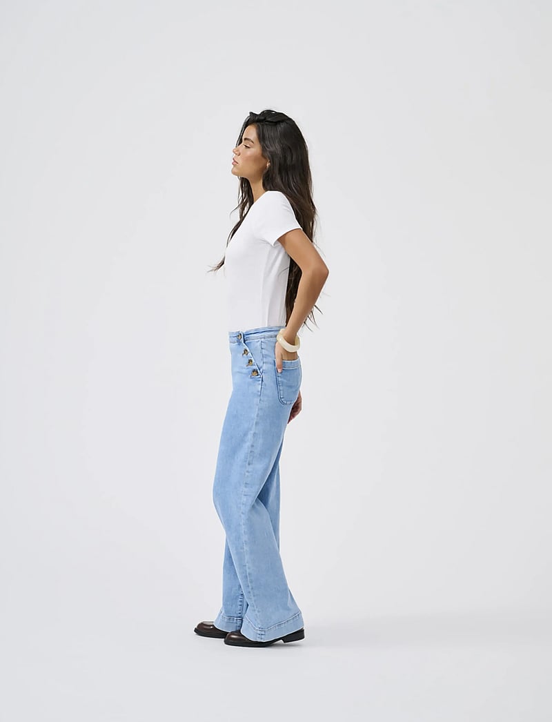 ONLY - ONLMADISON HW BUTTON WIDE DNM GEN223NOOS - brede jeans - light blue denim - 0