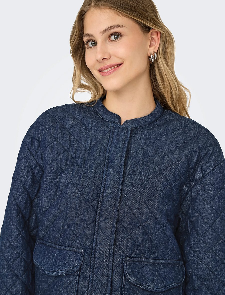 ONLY - ONLHALLIE QUILTED DNM JACKET AKM NOOS - frühlingsjacken - dark blue denim - 5