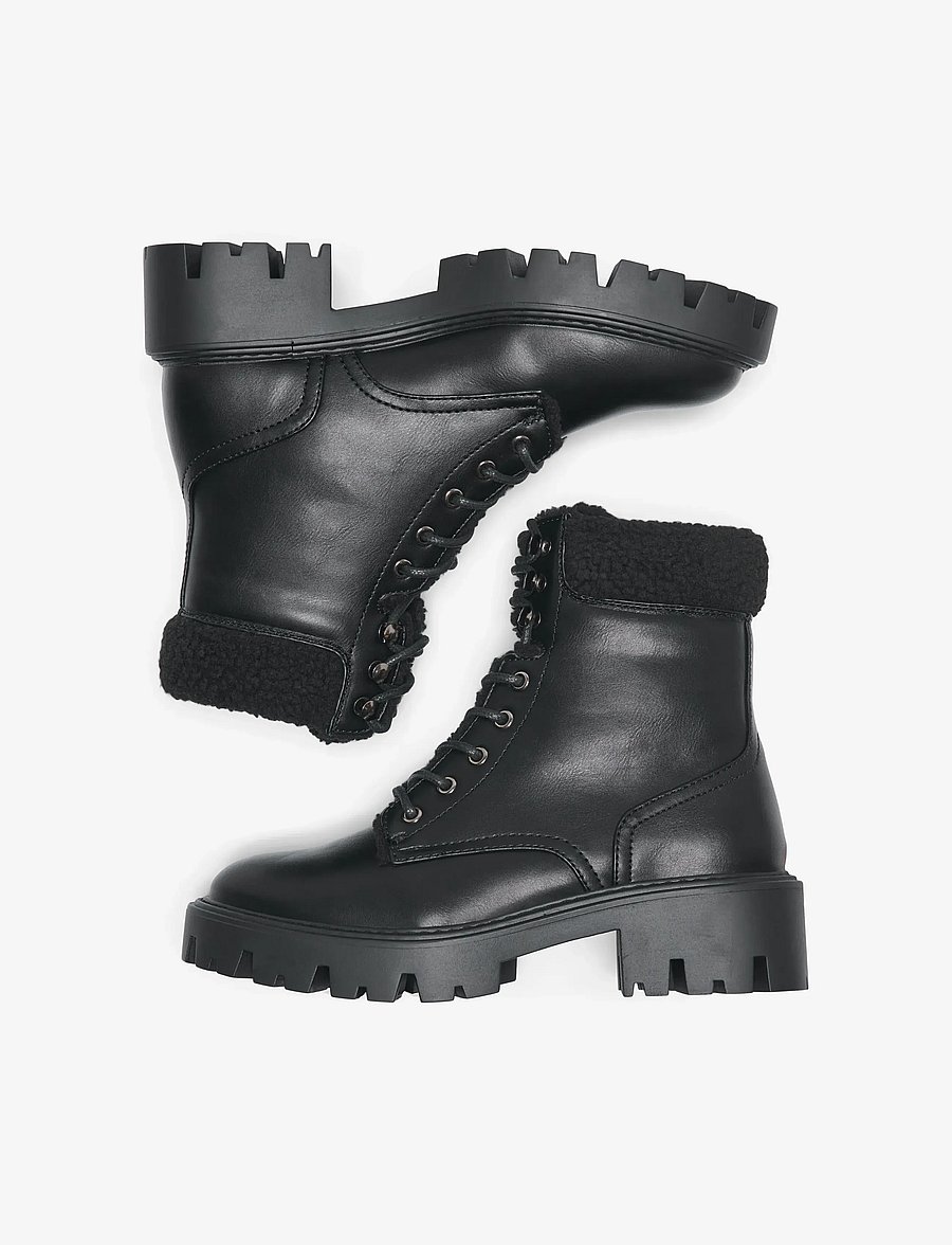 ONLY - ONLBETTY-11 WARM LACE UP - geschnürte stiefel - black - 0